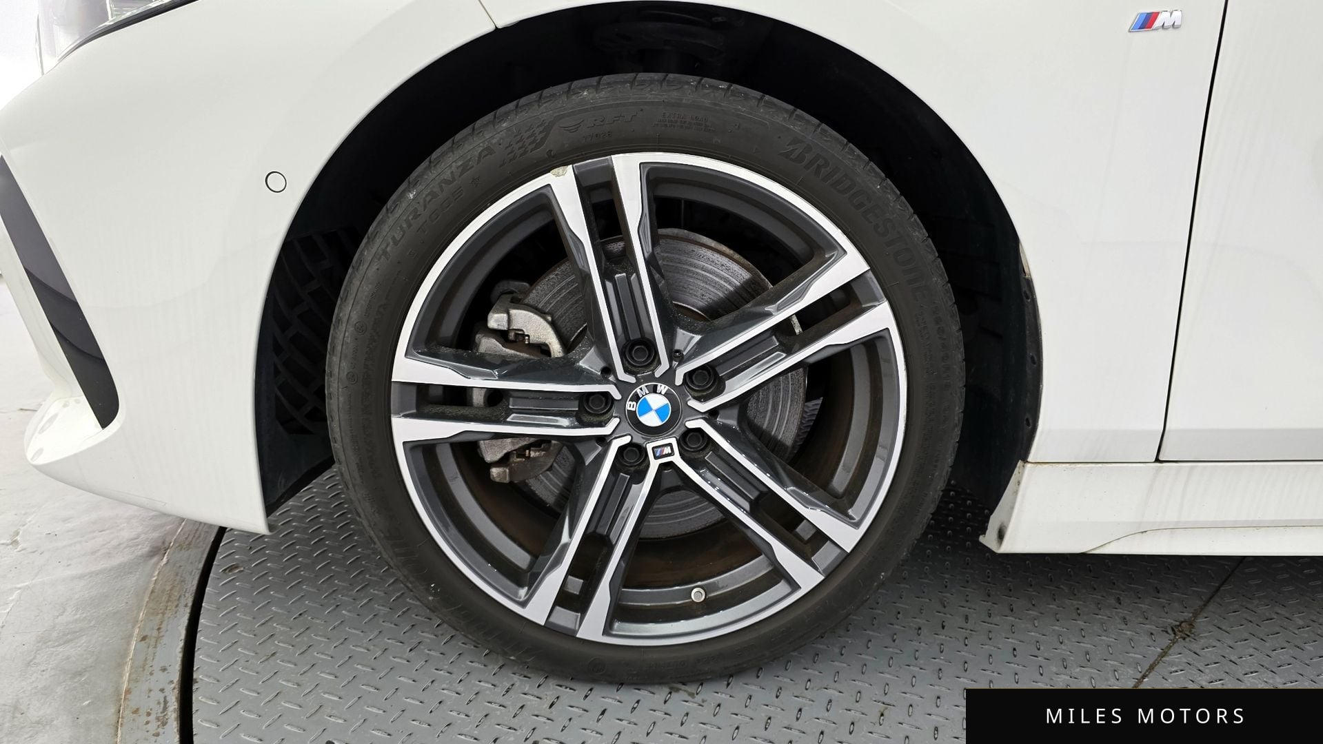 BMW 1 Series (F40) 2023 — миниатюра 5