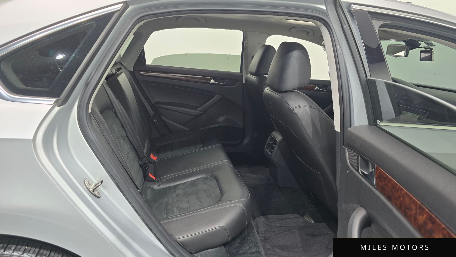 Volkswagen Passat 2013 — миниатюра 11