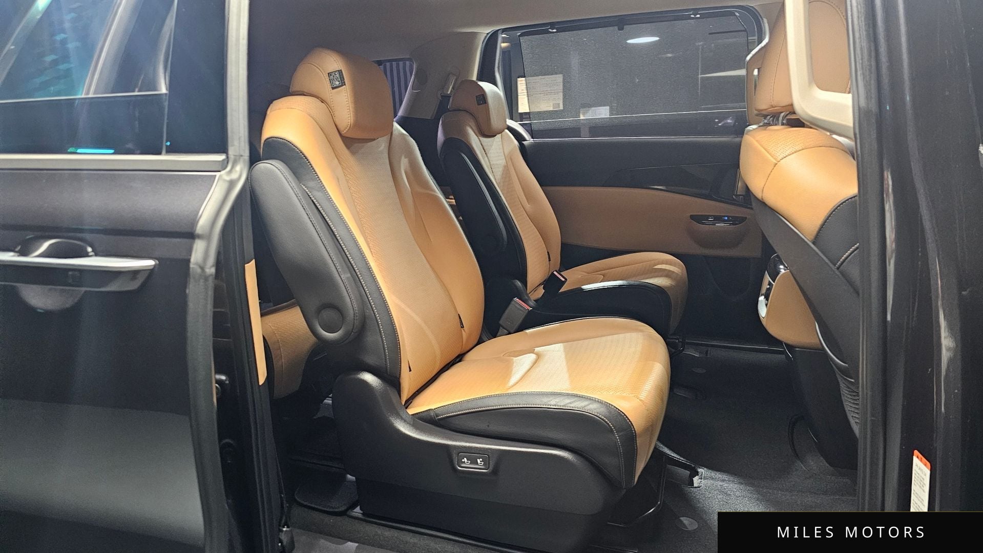 Kia Carnival 2021 — миниатюра 12