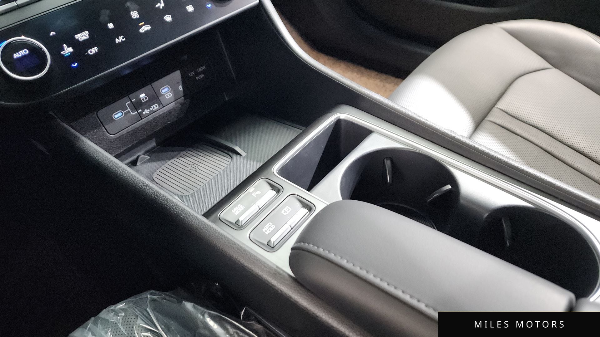 Hyundai Sonata 2024 — миниатюра 11