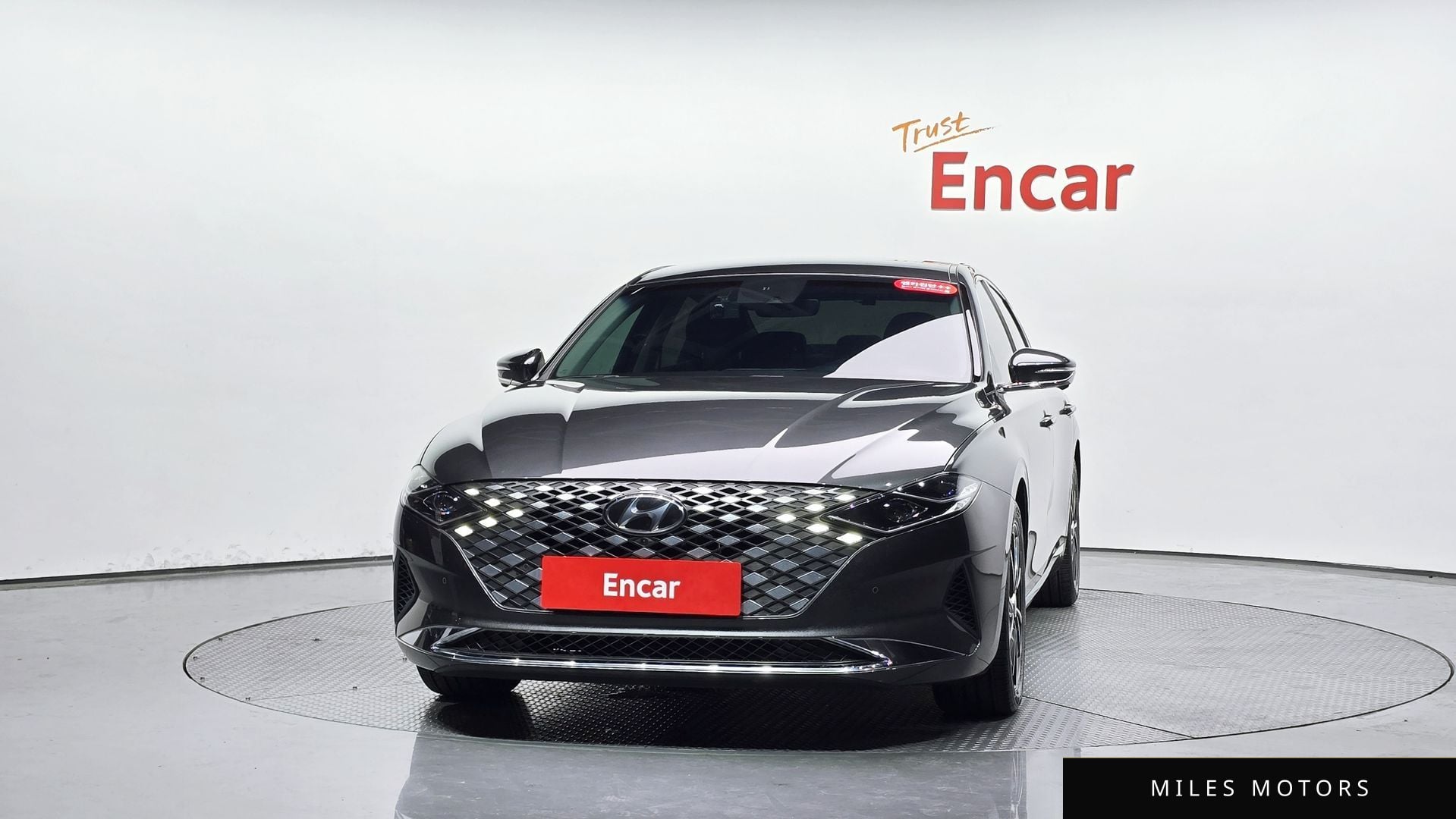 Hyundai Grandeur 2022 — миниатюра 2
