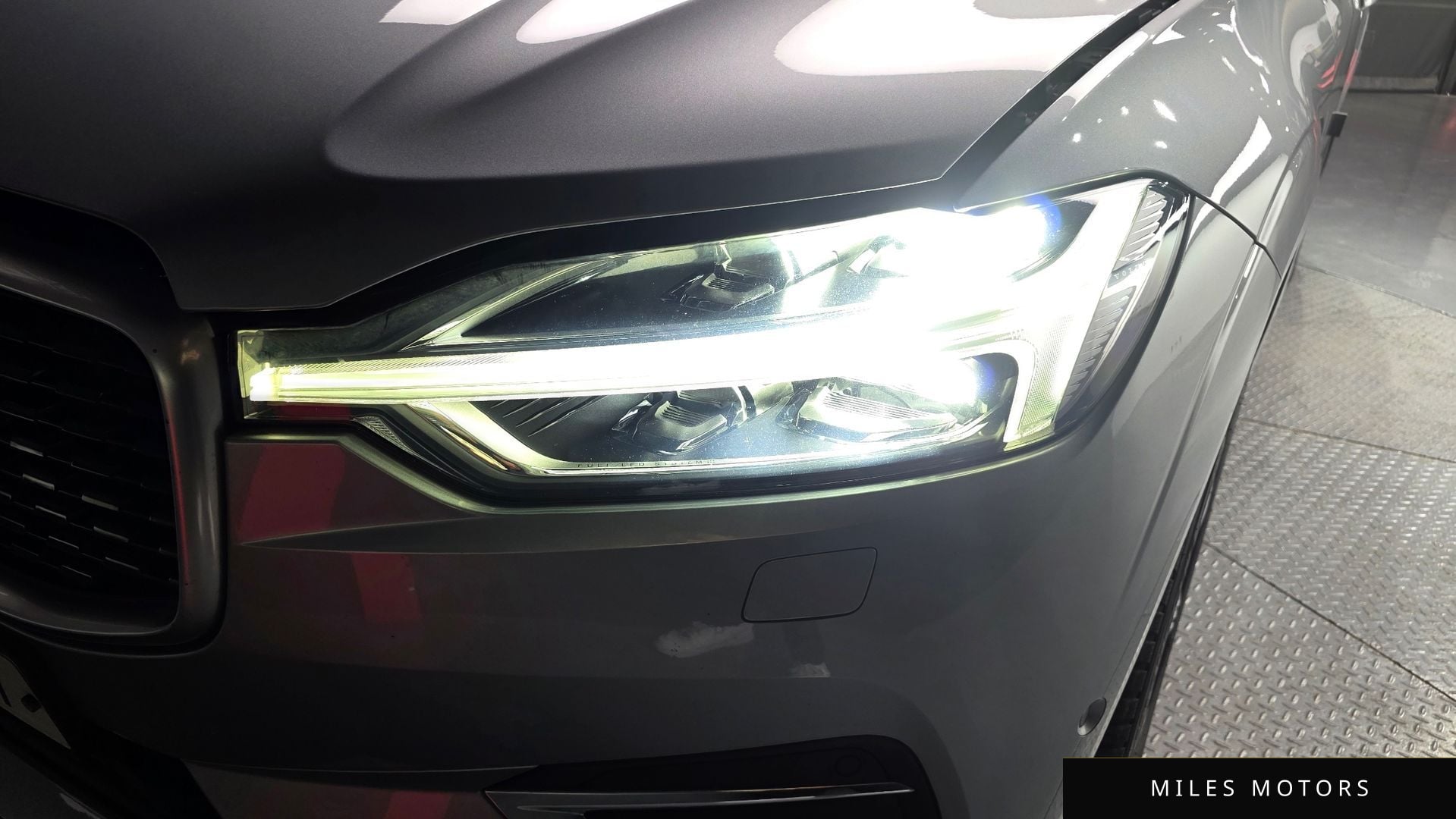 Volvo XC60 2019 — миниатюра 8