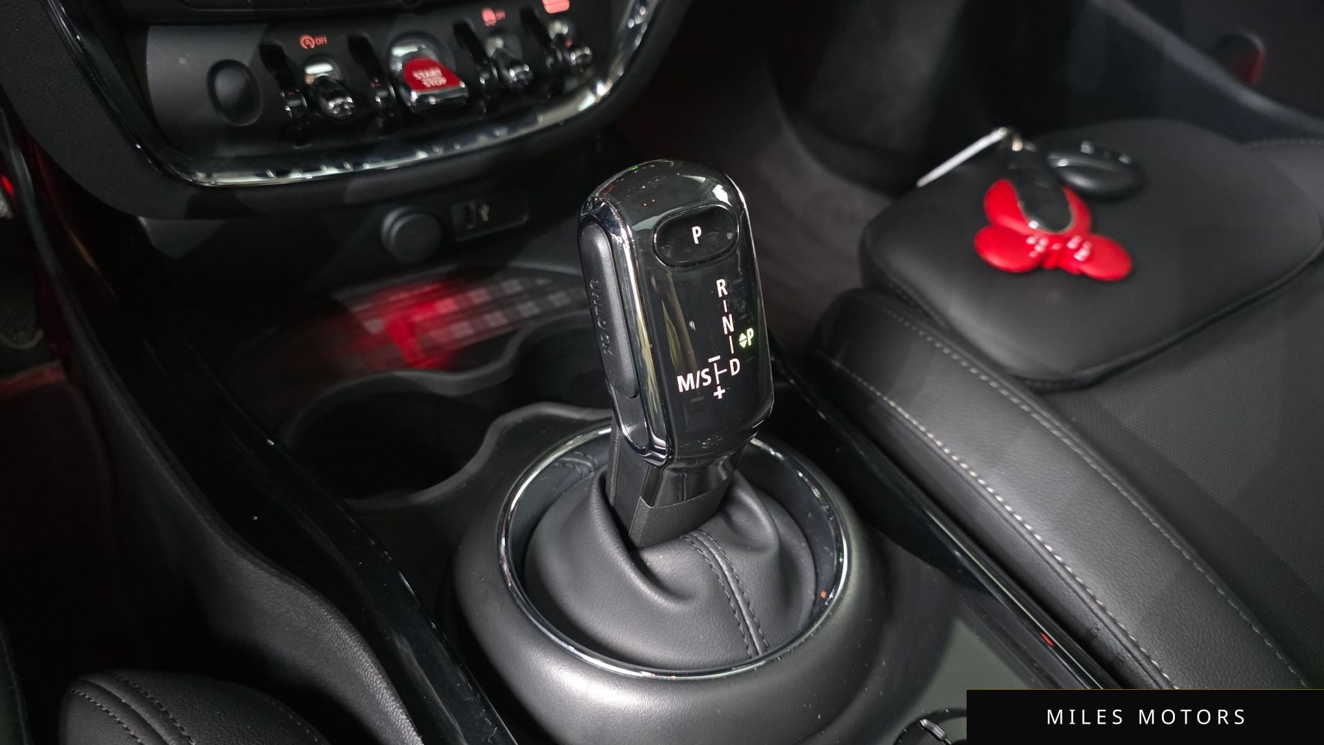 MINI Clubman 2023 — миниатюра 12