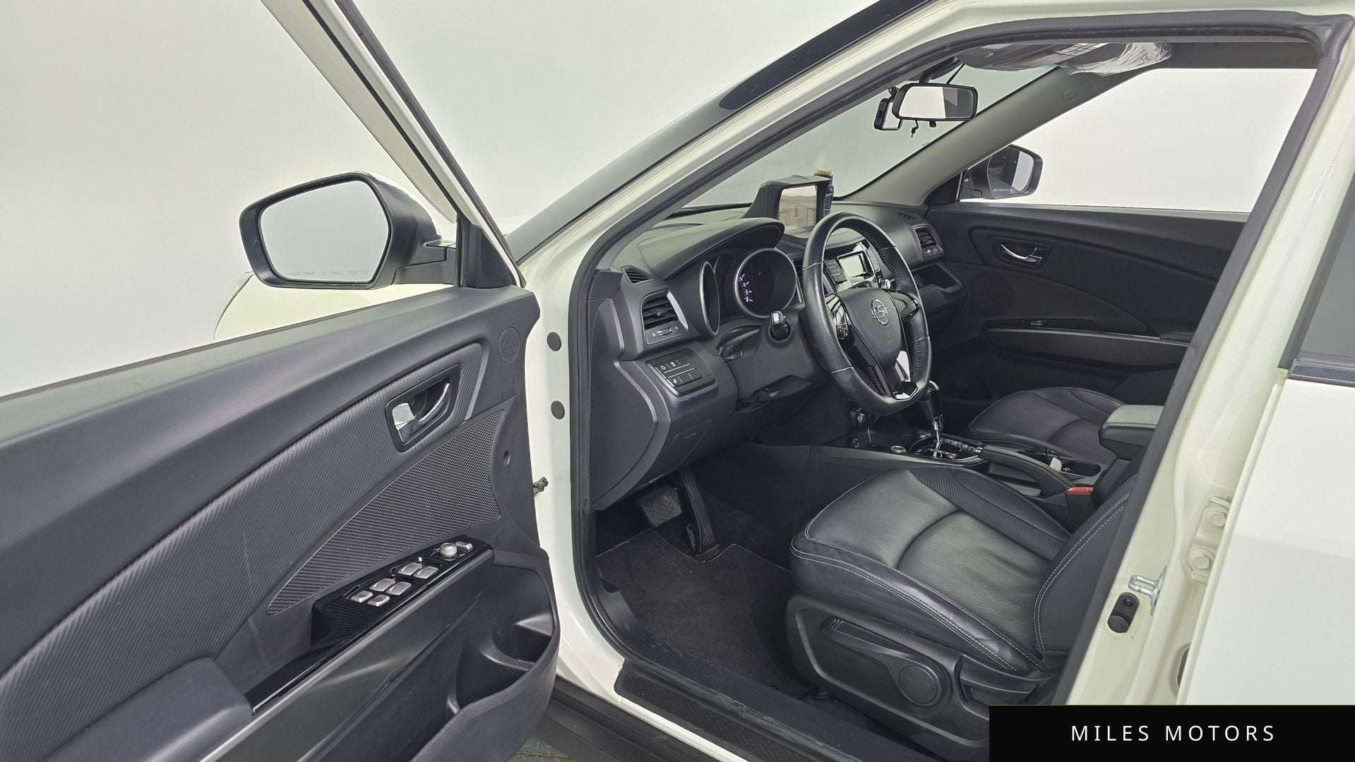 KG Mobility Tivoli 2017 — миниатюра 10