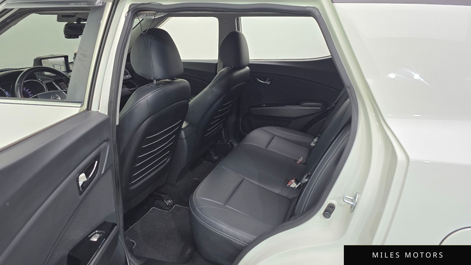 KG Mobility Tivoli 2017 — миниатюра 11