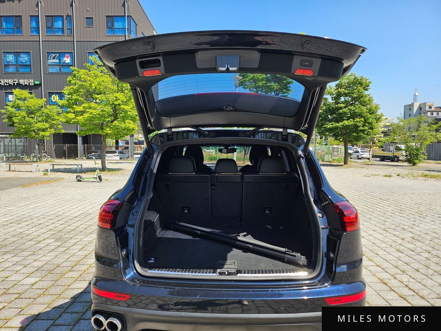 Porsche Cayenne 2016 — миниатюра 9