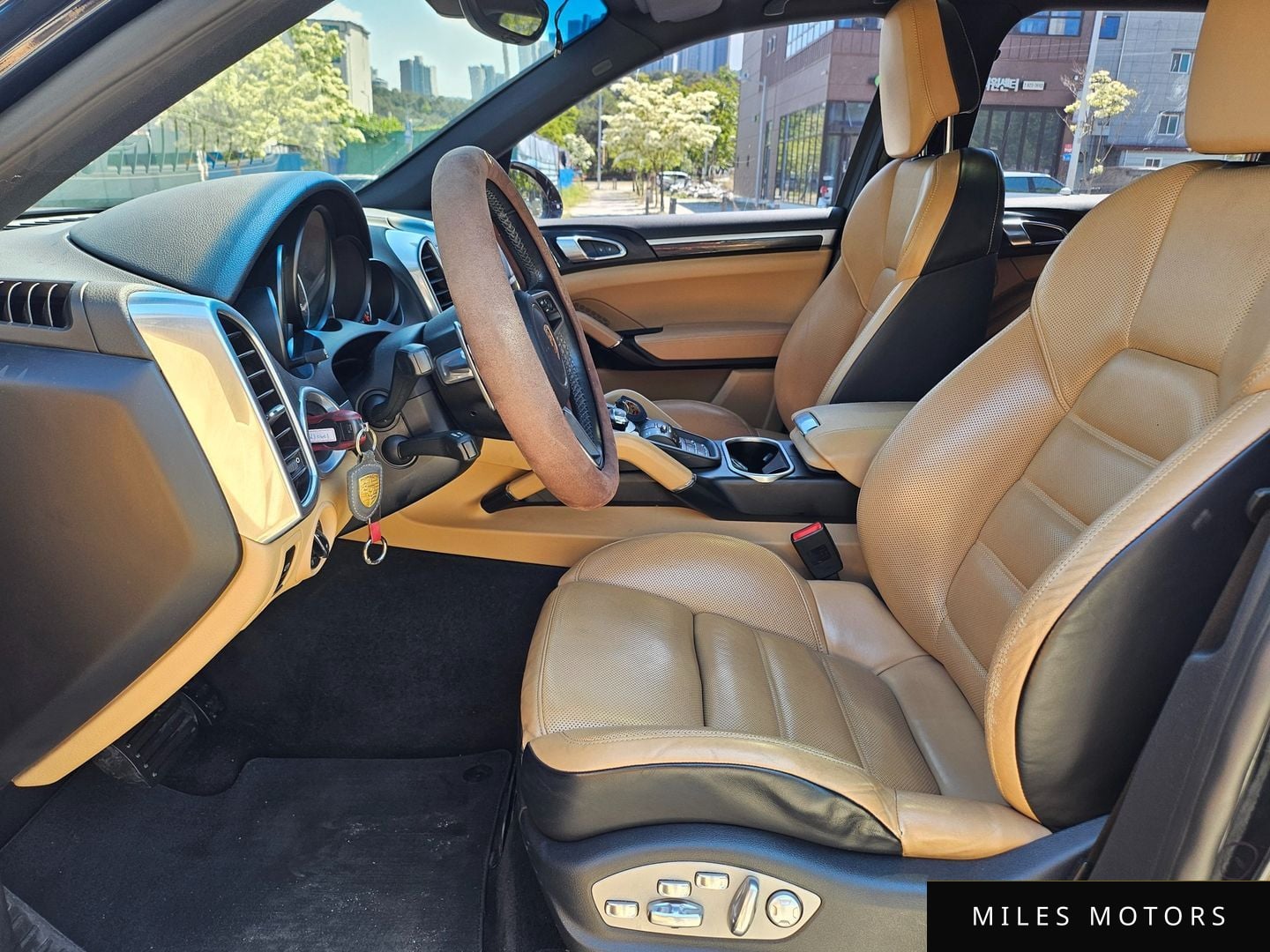 Porsche Cayenne 2016 — миниатюра 11