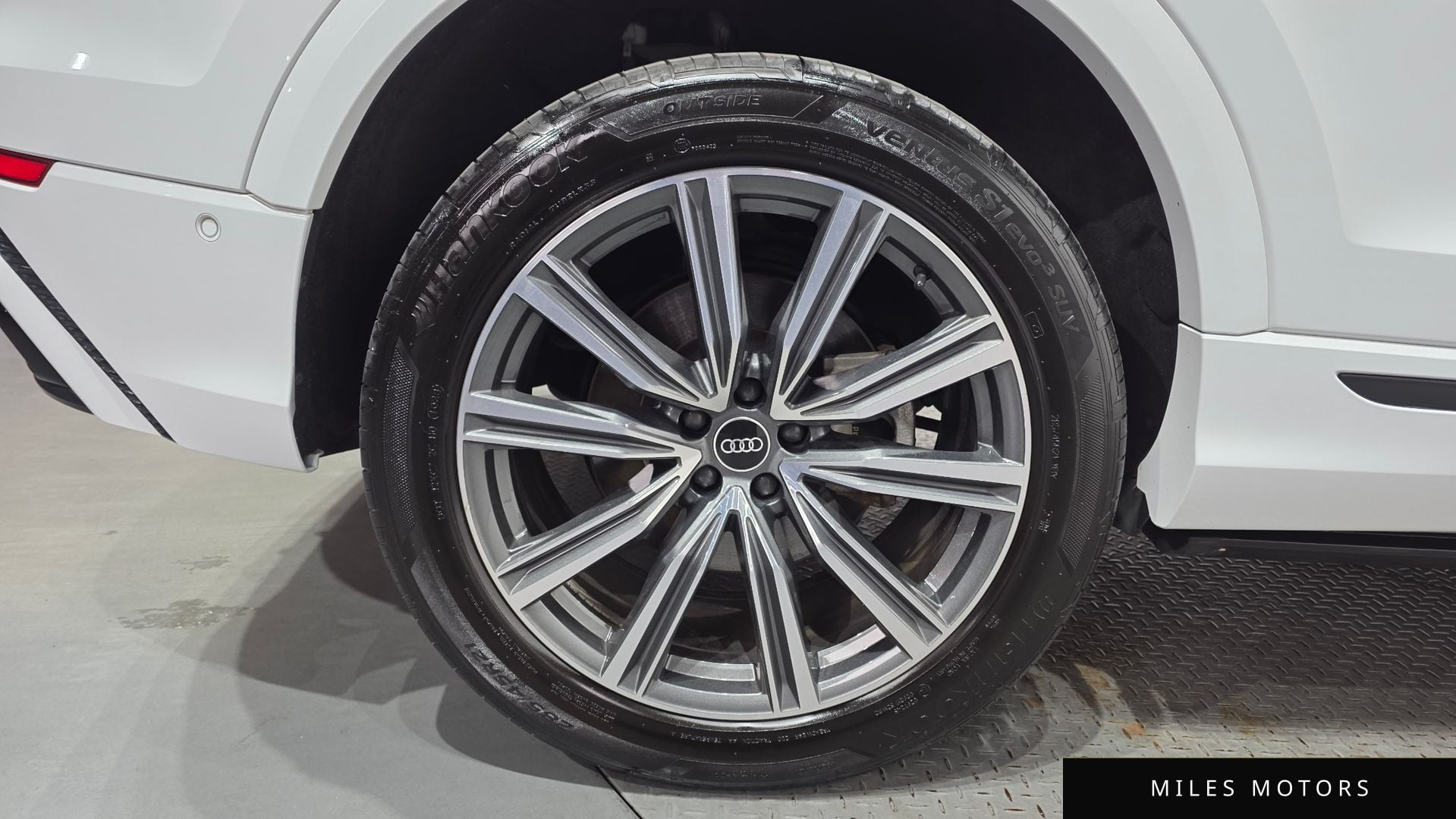 Audi Q8 (4M) 2021 — миниатюра 5