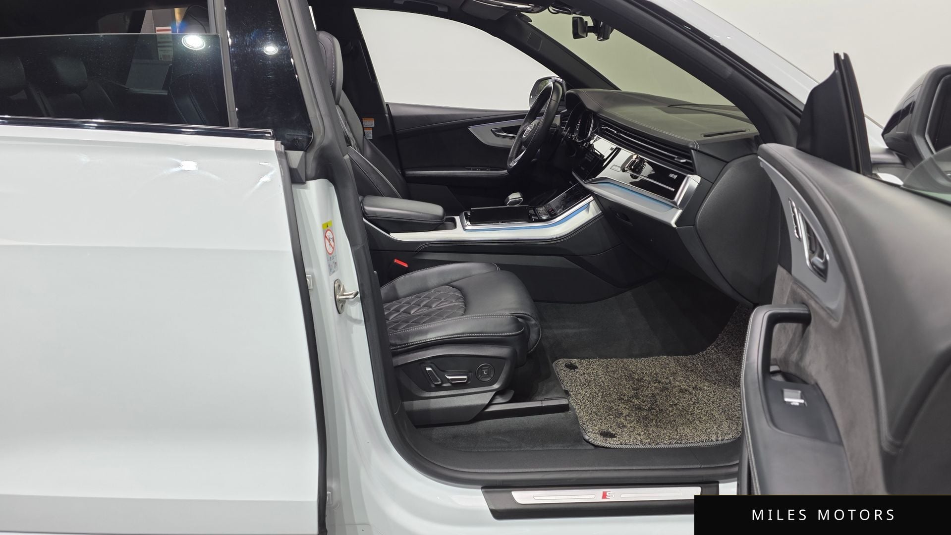 Audi Q8 (4M) 2021 — миниатюра 11