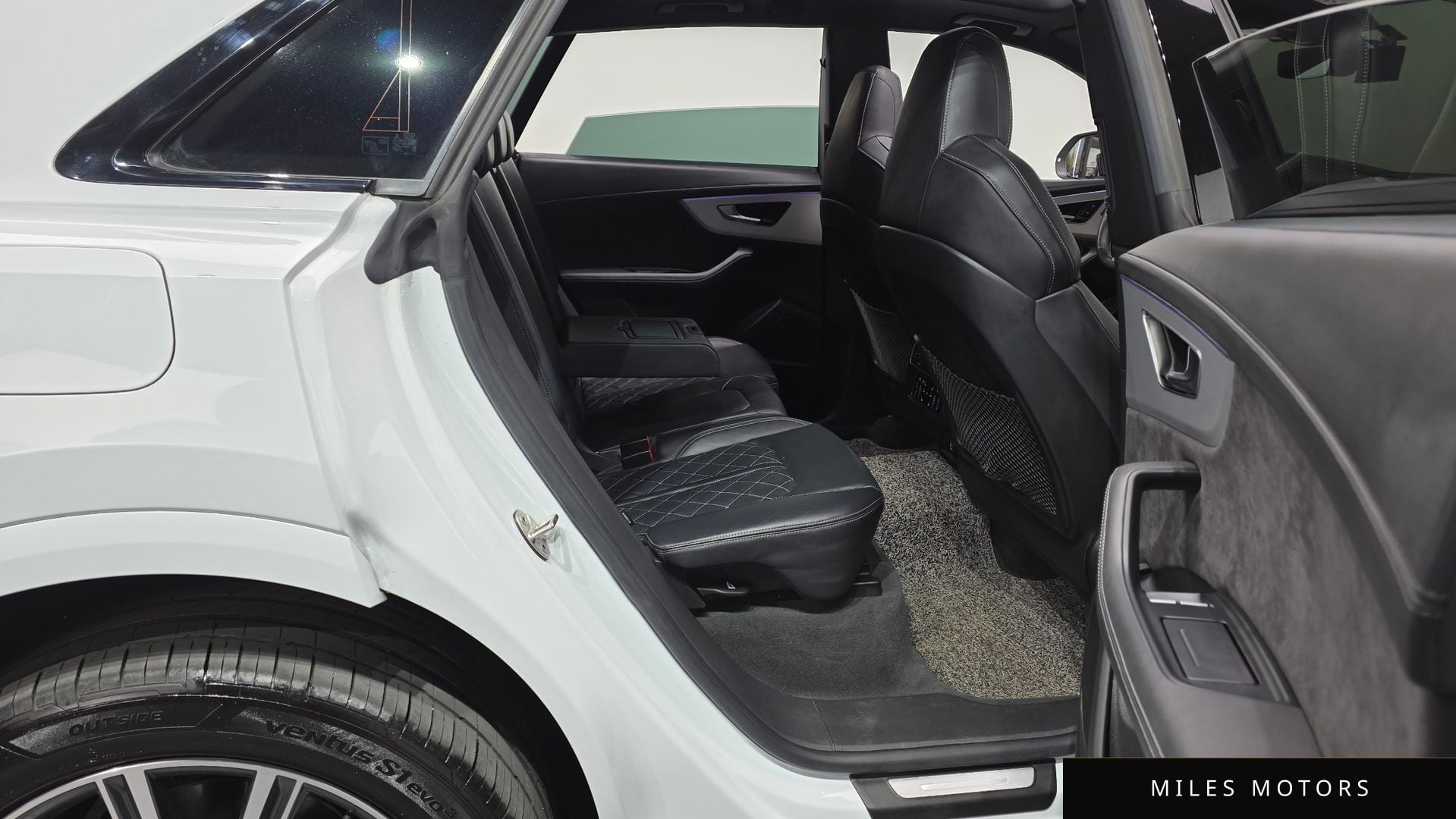 Audi Q8 (4M) 2021 — миниатюра 12