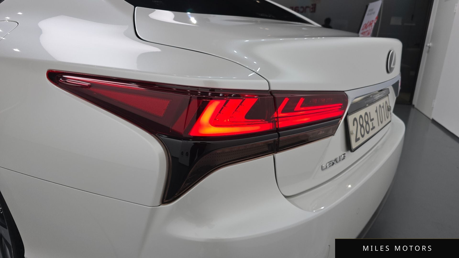 Лексус LS500 2022 — миниатюра 9