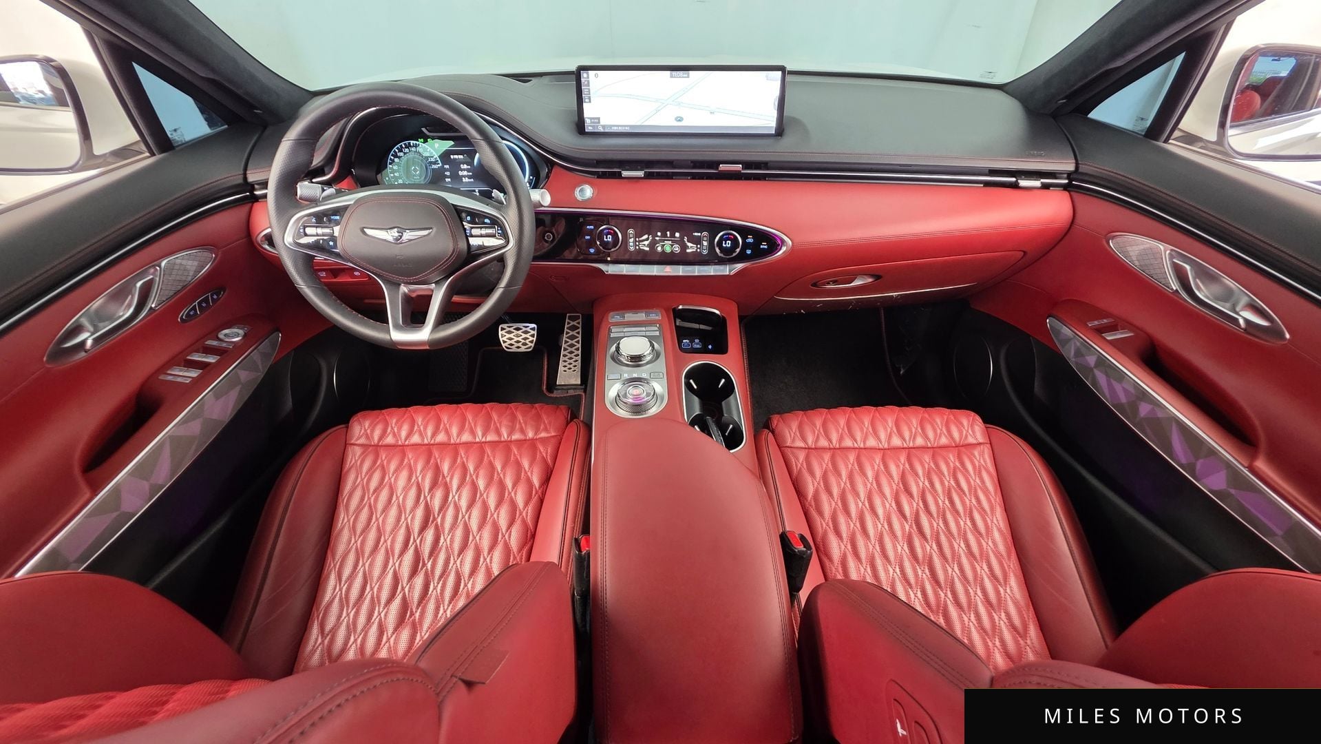 Genesis GV70 2022 — миниатюра 10
