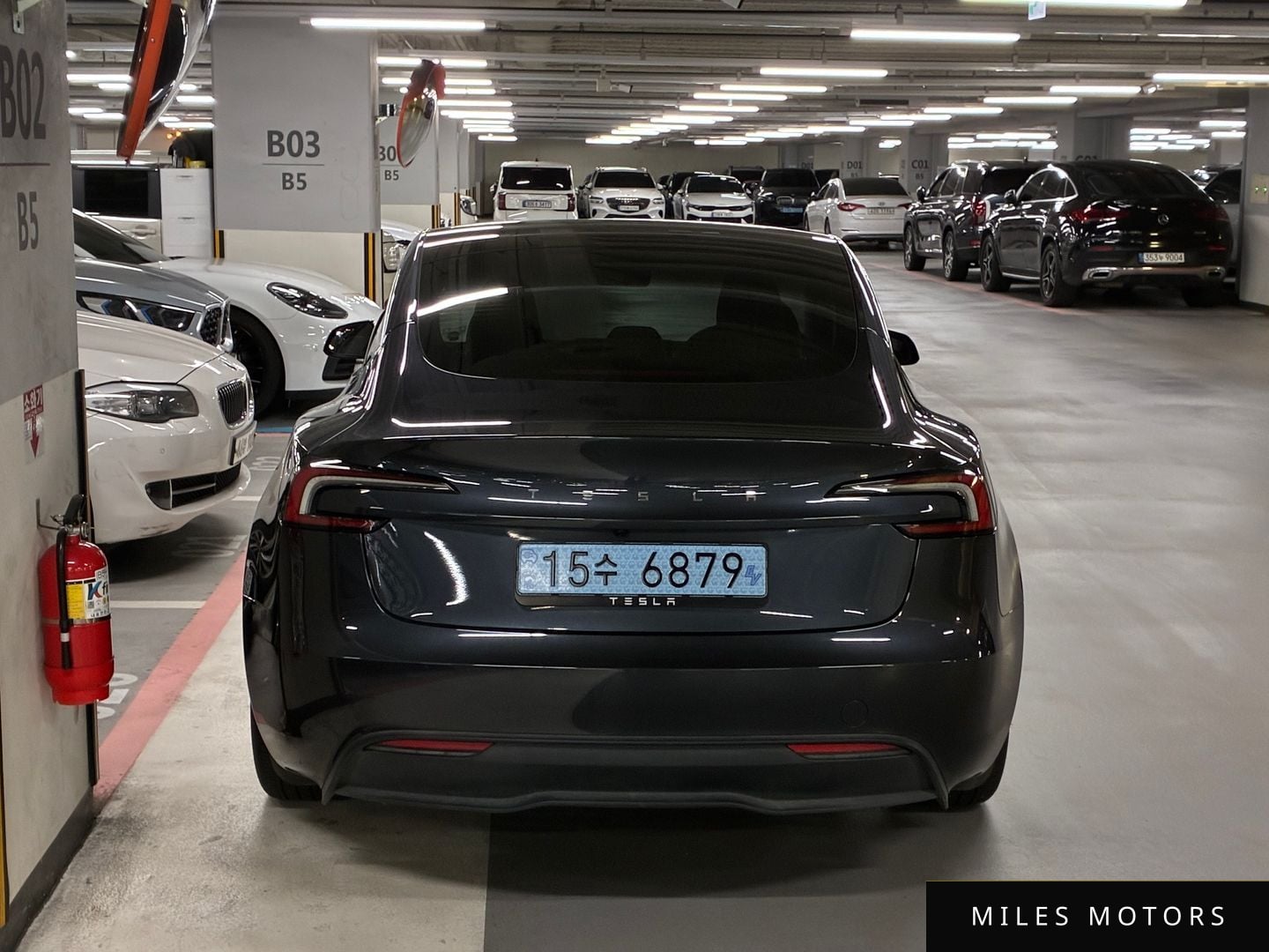 Tesla Model 3 2025 — миниатюра 4