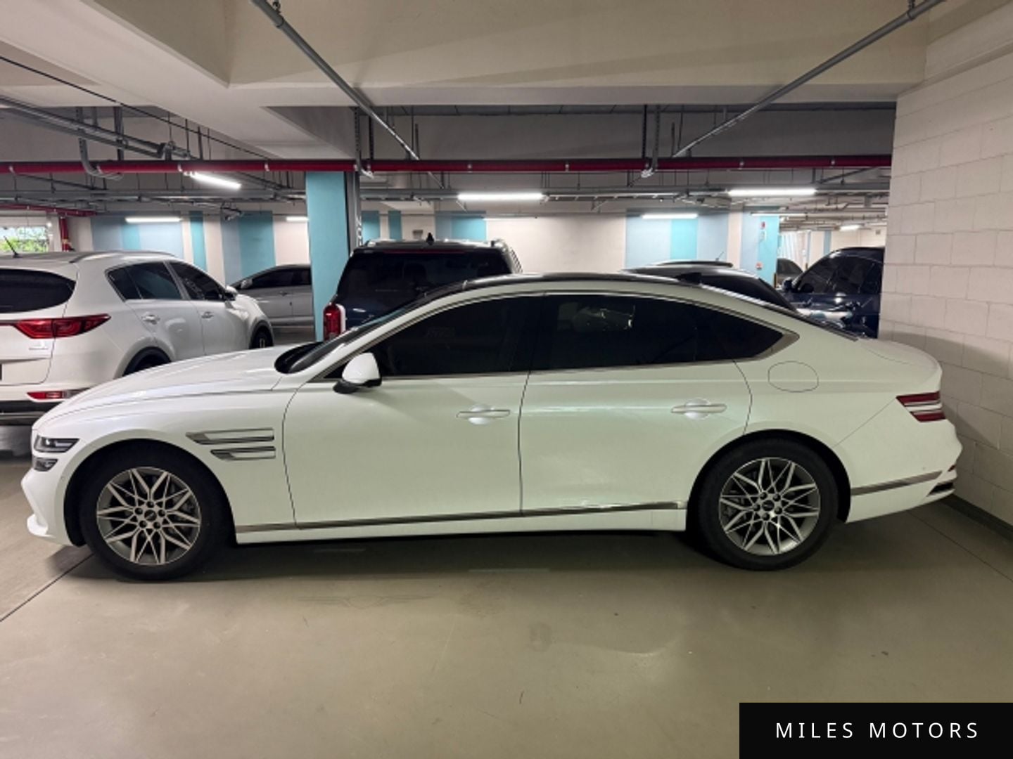 Genesis G80 (RG3) 2025 — миниатюра 2
