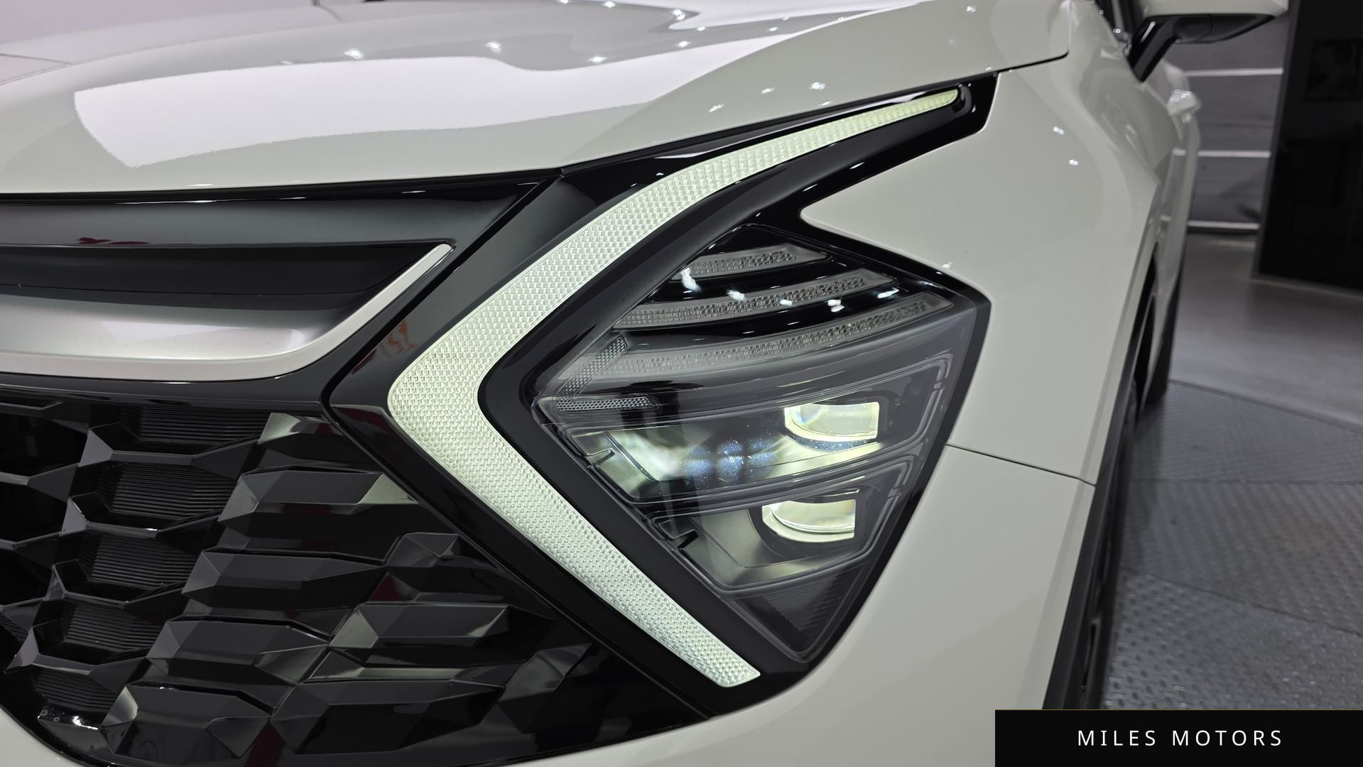 Kia Sportage 2022 — миниатюра 8