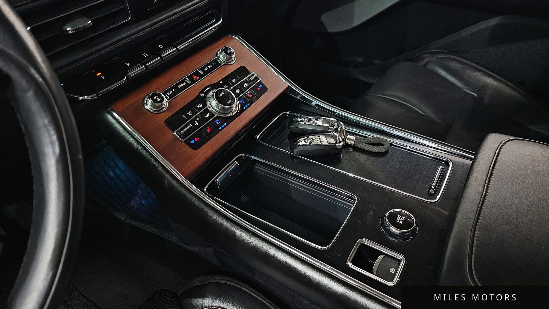 Lincoln Aviator 2021 — миниатюра 12