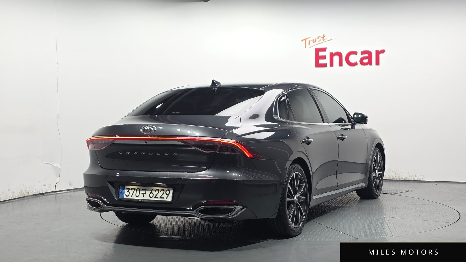 Hyundai Grandeur 2022 — миниатюра 2