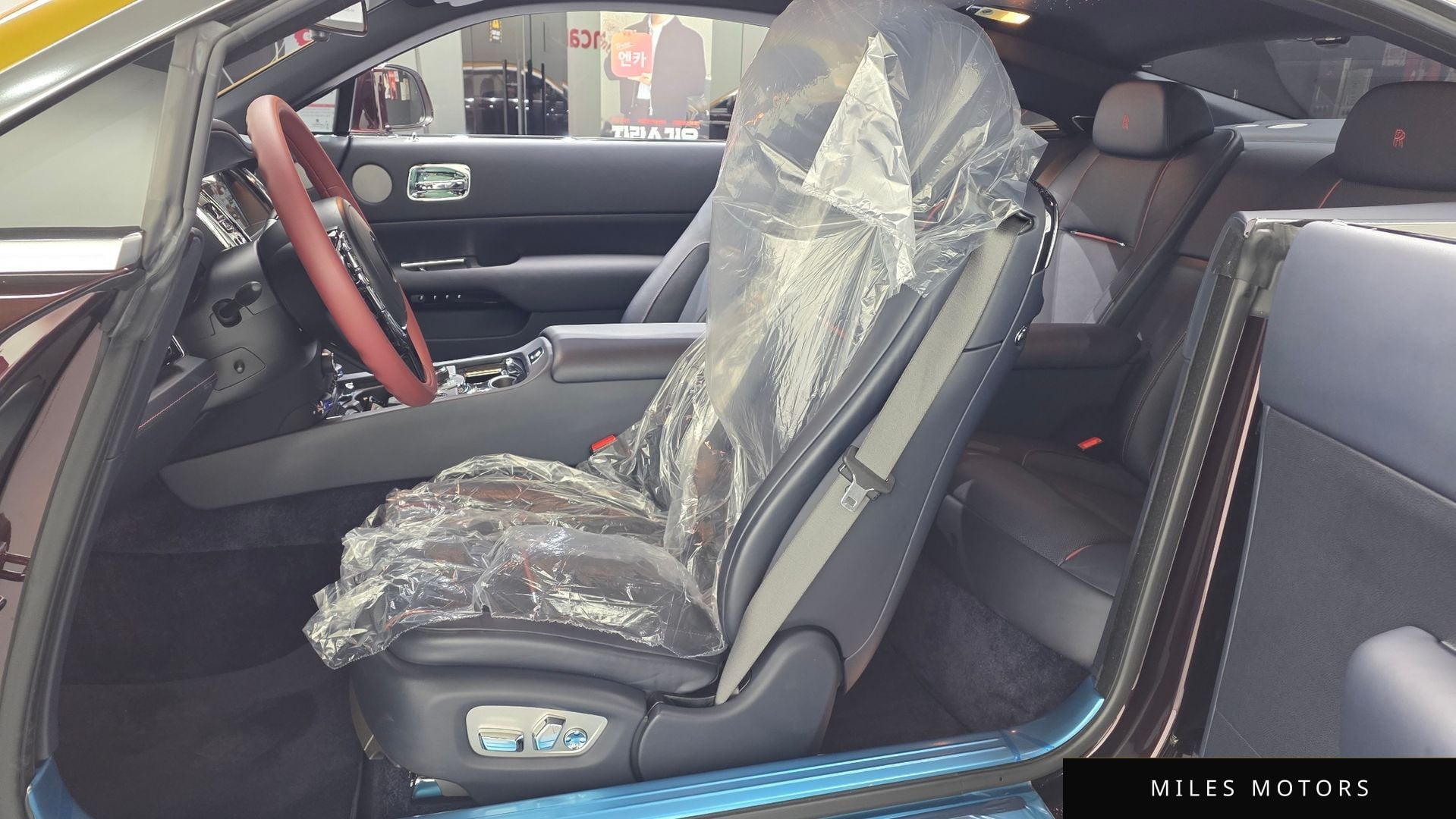 Rolls-Royce Wraith 2020 — миниатюра 10