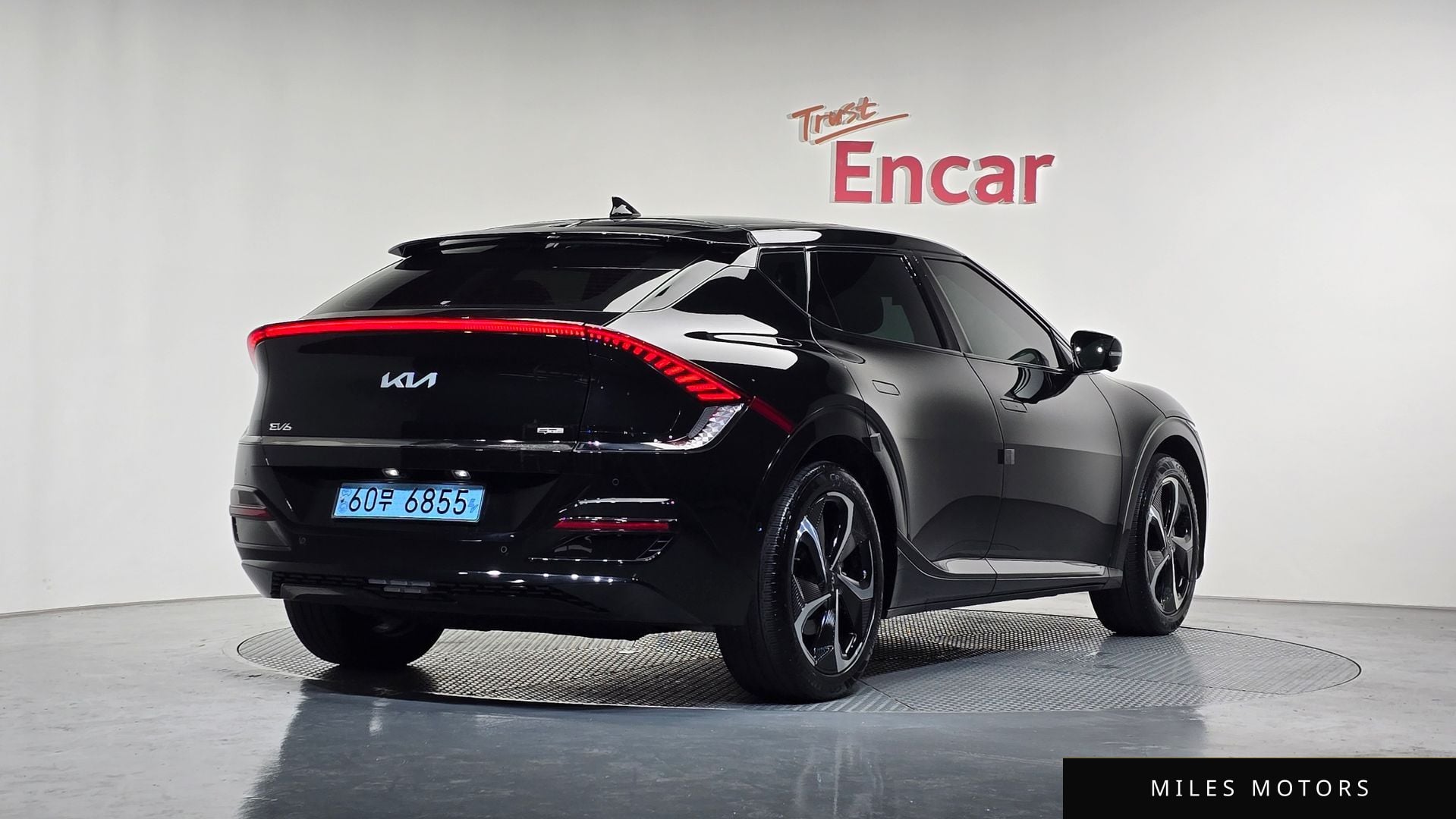 Kia EV6 2022 — фото 1 из 12