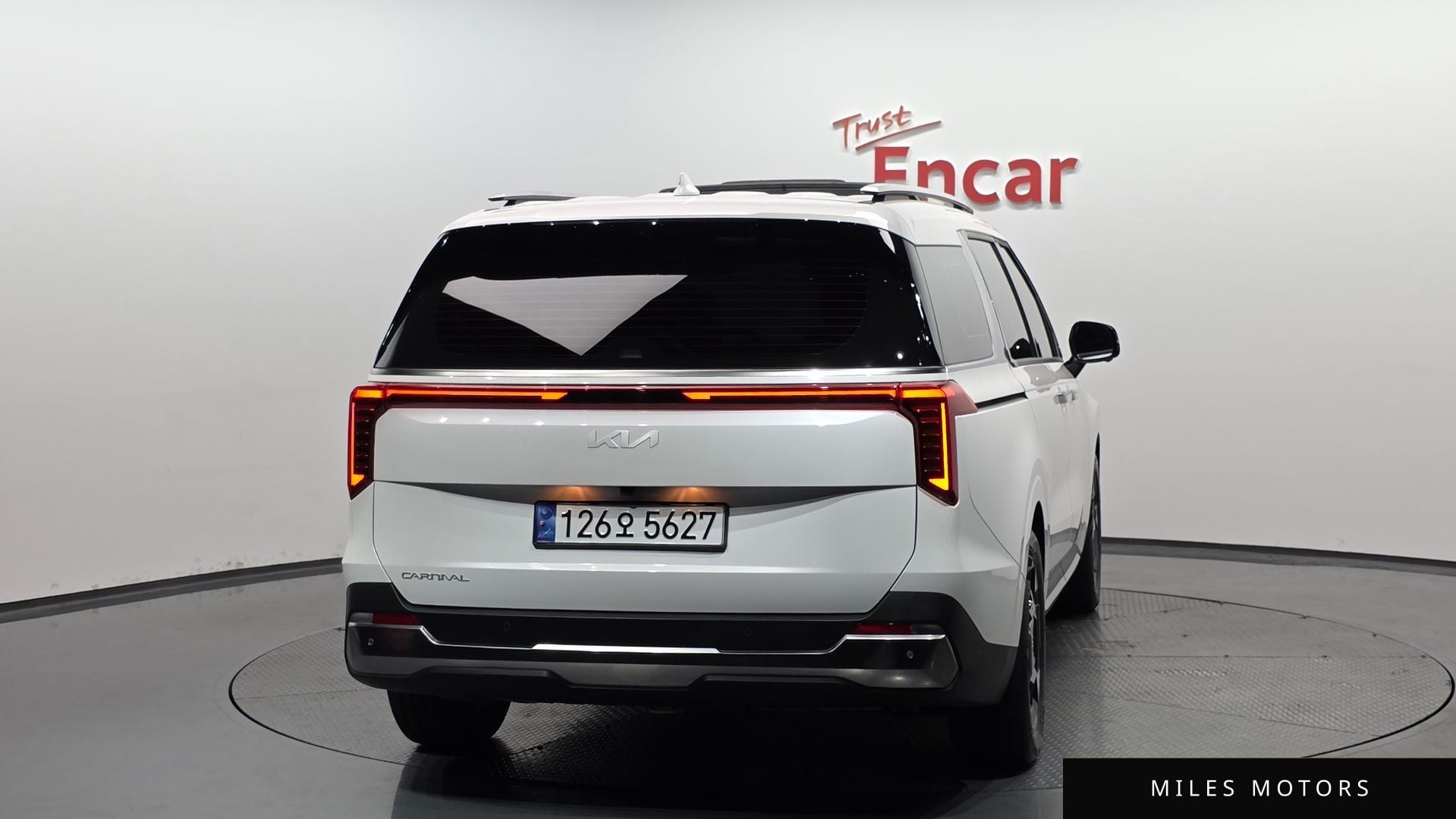 Kia Canival 2025 — миниатюра 3