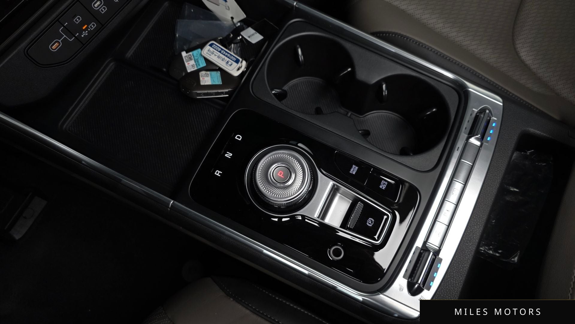 Kia Canival 2025 — миниатюра 11