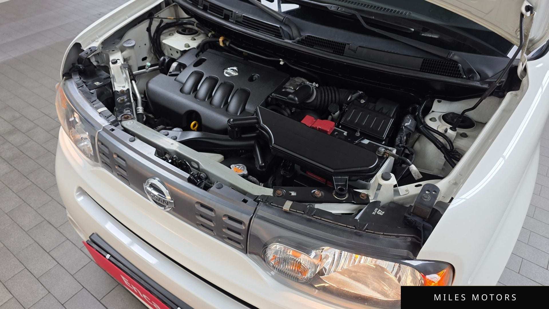 Nissan Cube 2014 — миниатюра 6