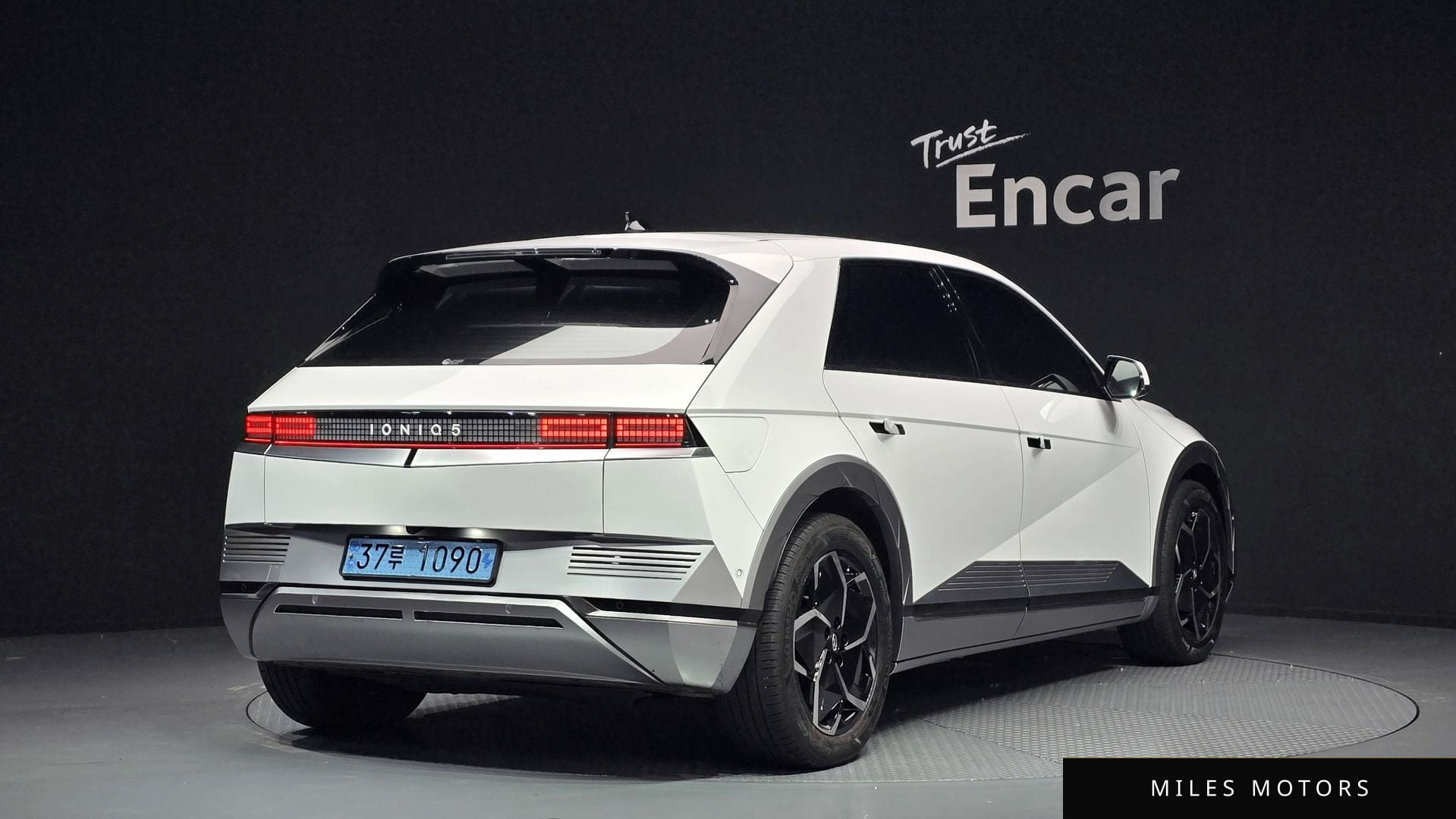 Hyundai Ioniq5 2024 — миниатюра 2