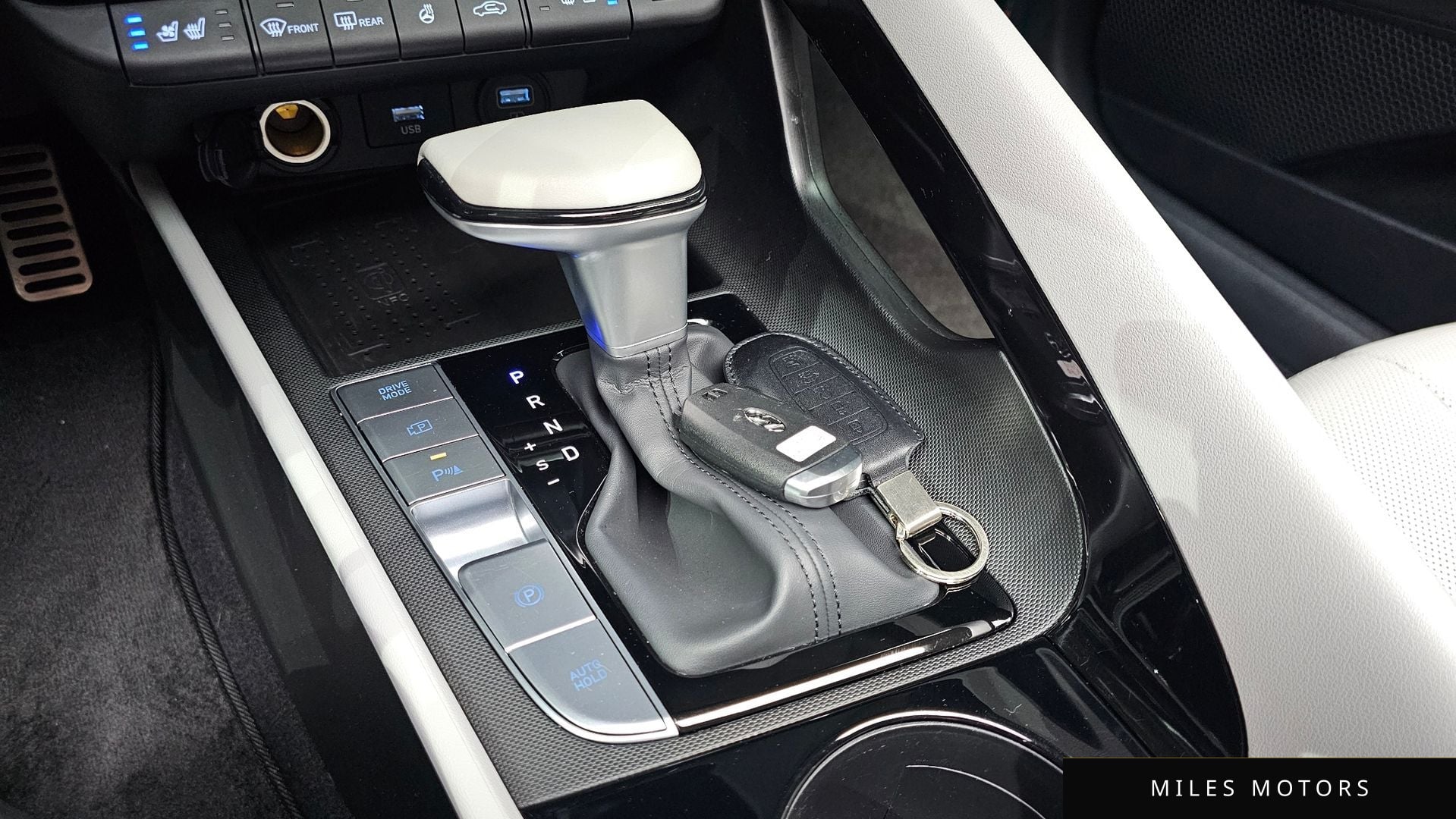 Hyundai AVANTE 2023 — миниатюра 9
