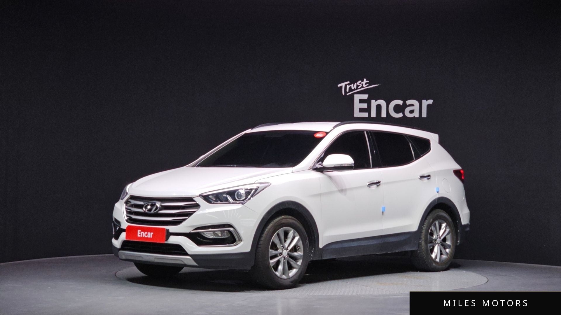 Hyundai Santafe 2016 — фото 1 из 12