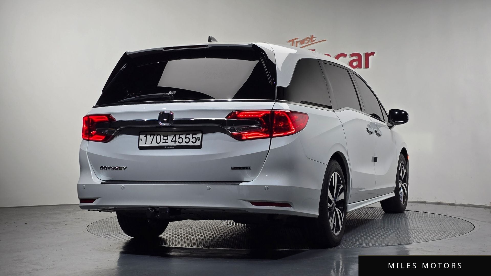 Honda Odyssey 2020 — миниатюра 2