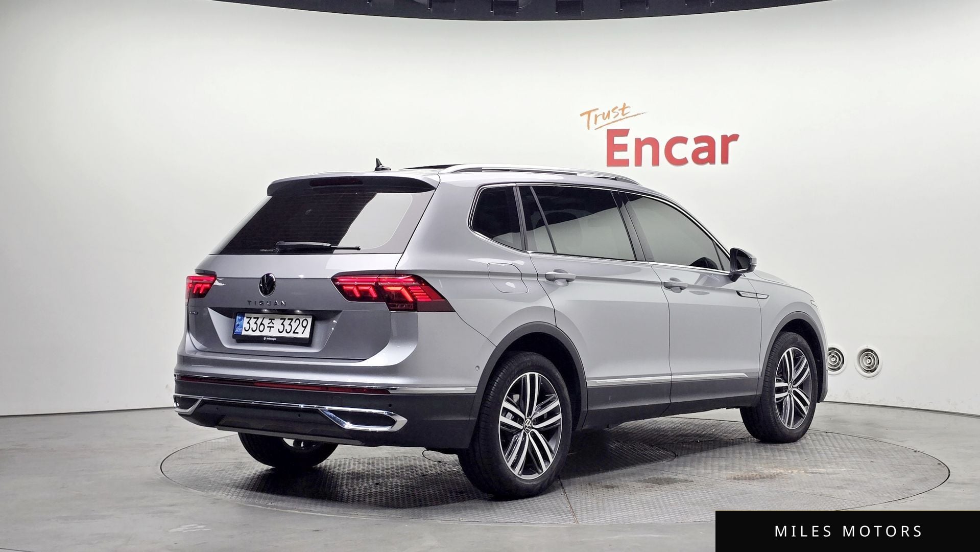 Volkswagen Tiguan 2023 — миниатюра 2