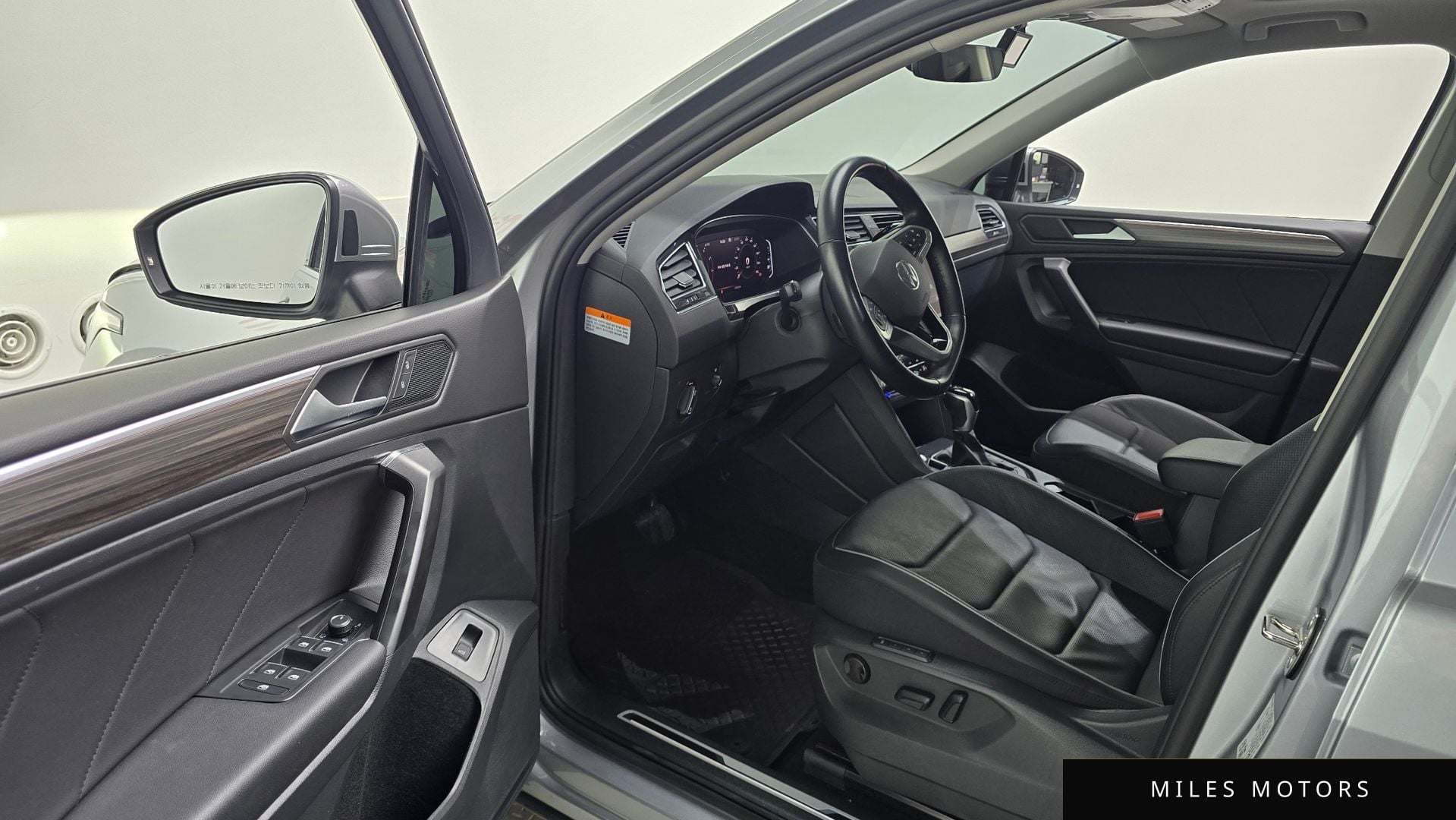 Volkswagen Tiguan 2023 — миниатюра 10