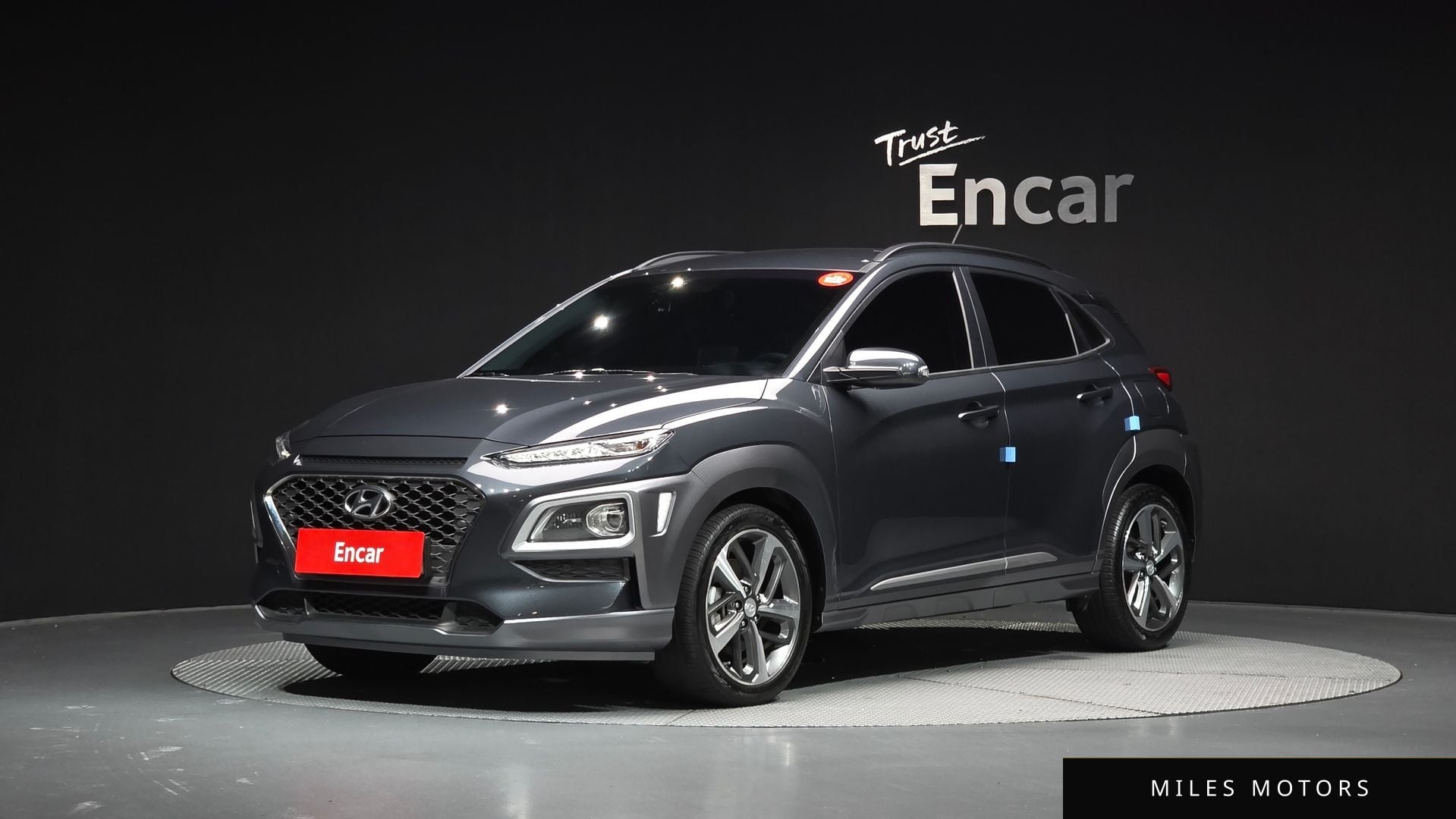 Hyundai Kona 2018 — фото 1 из 12