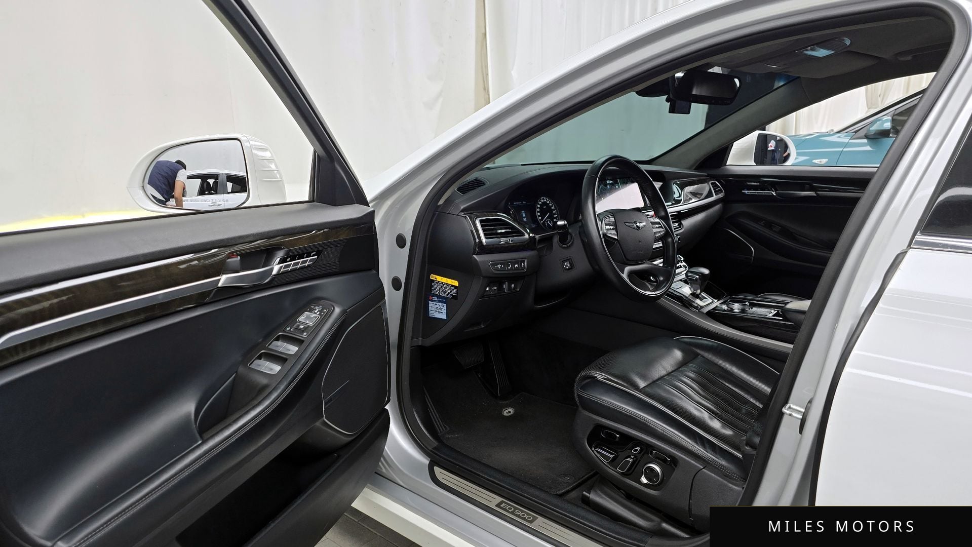 Genesis EQ900 2016 — миниатюра 10