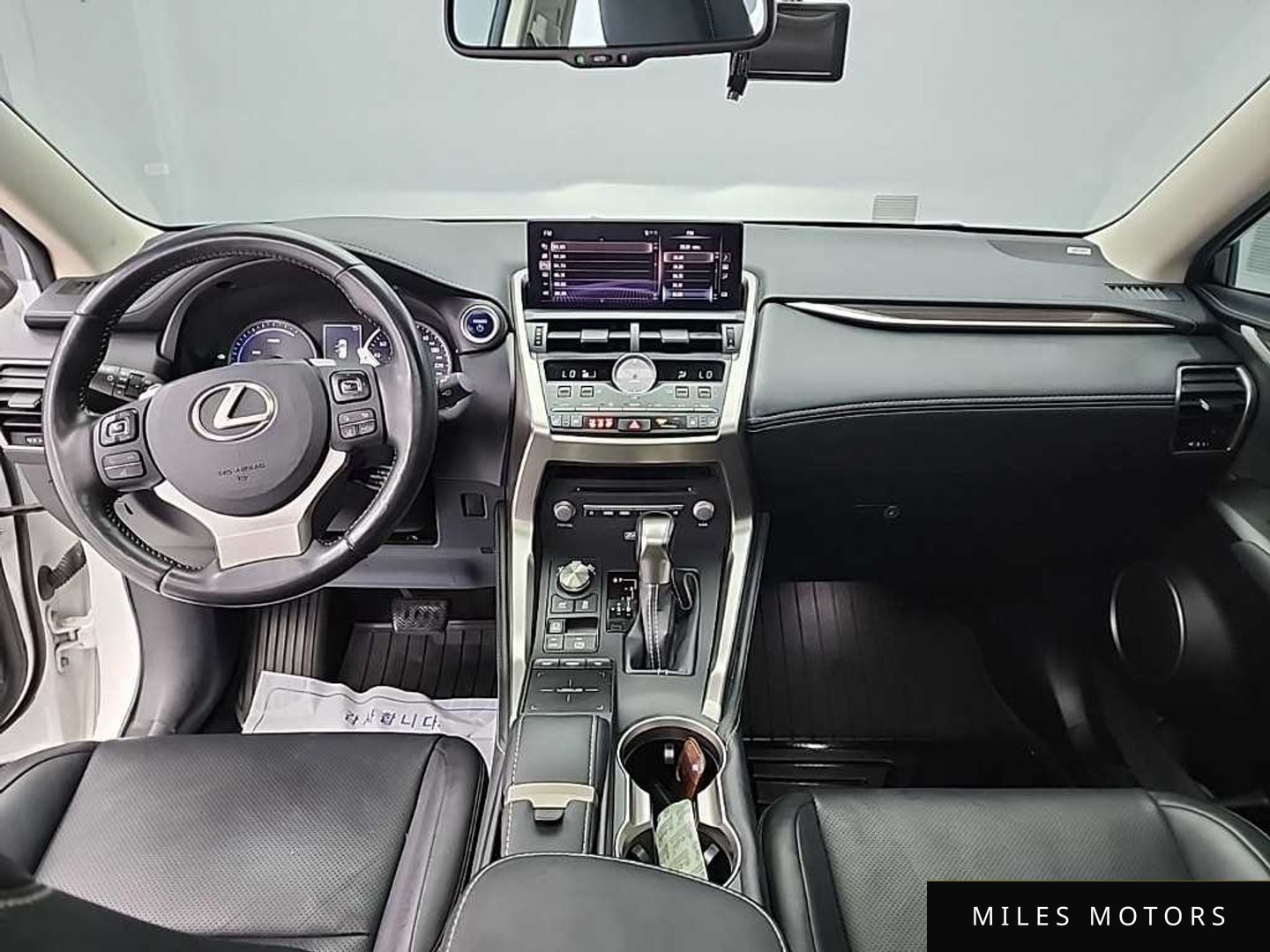 Лексус NX300h 2019 — миниатюра 7