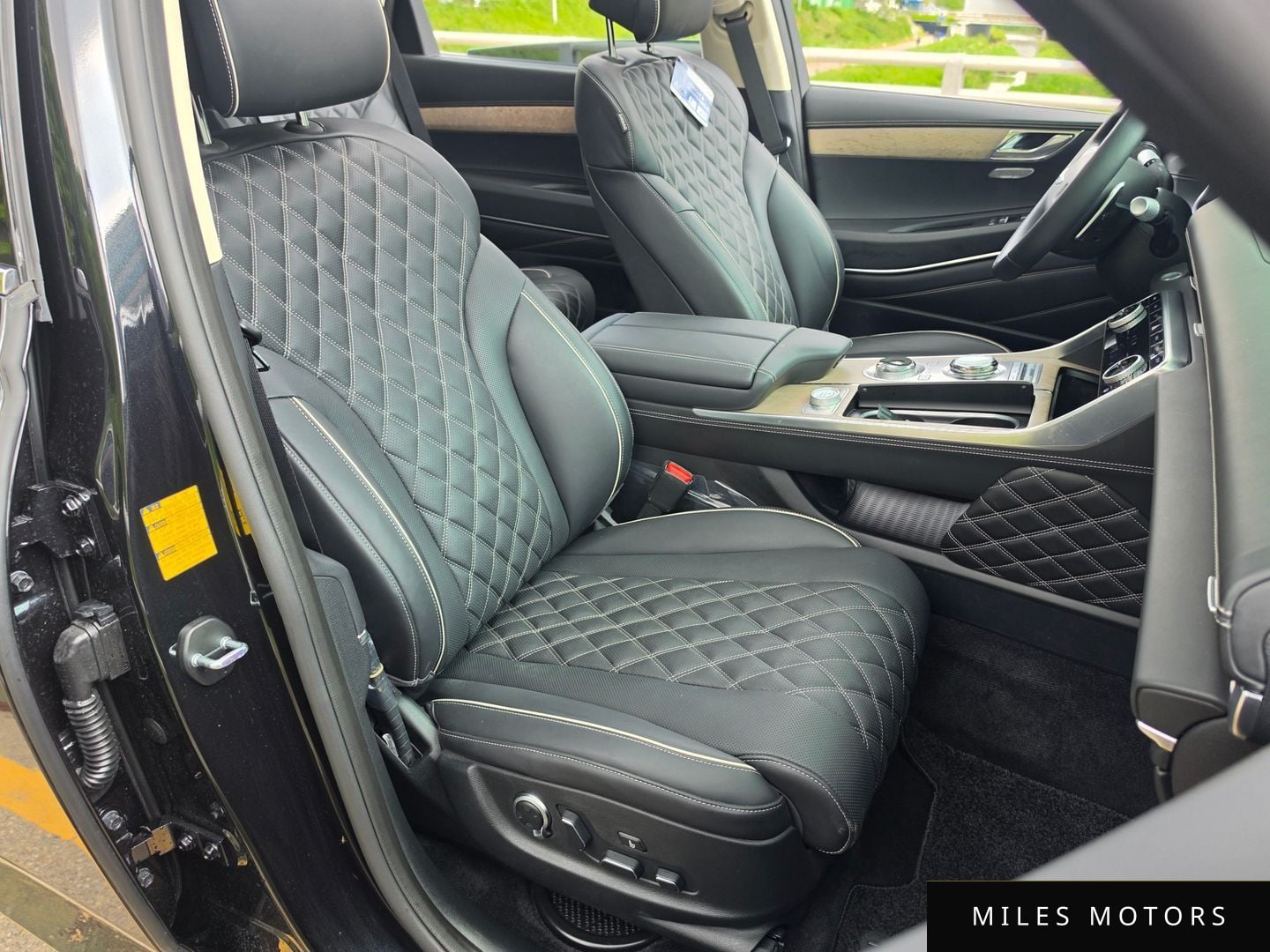 Genesis GV80 2023 — миниатюра 11