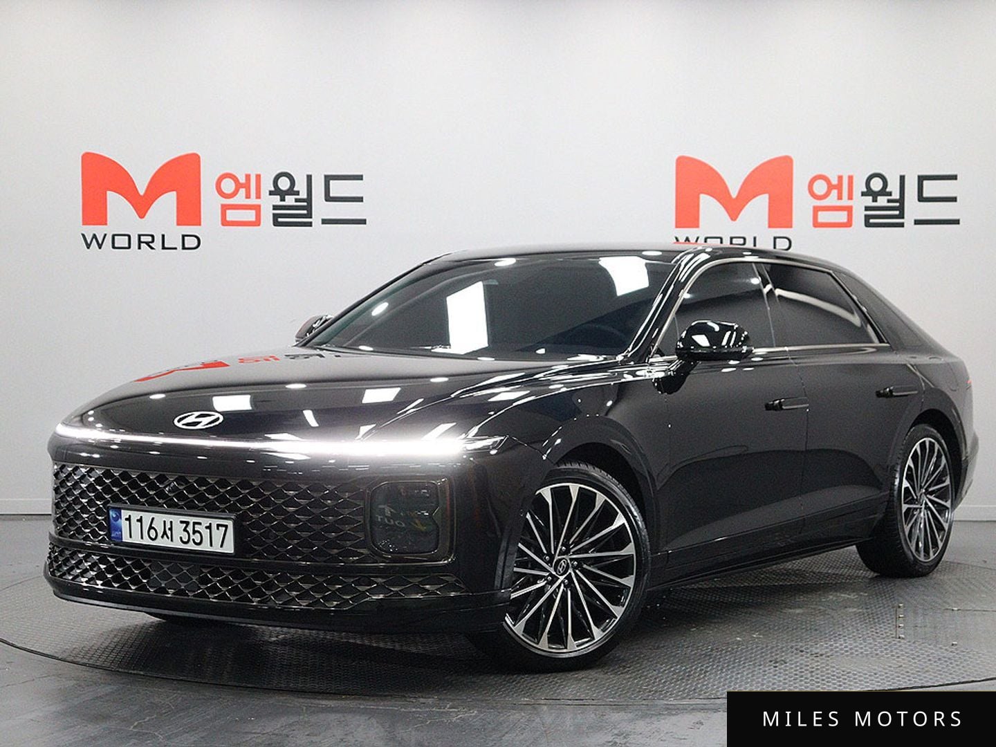 Hyundai Grandeur 2023 — фото 1 из 12