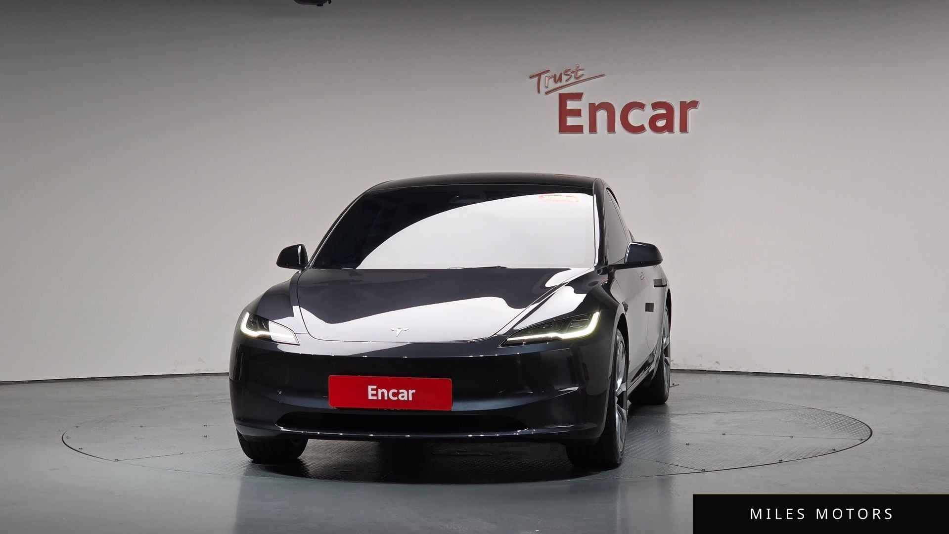 Tesla Model 3 2025 — миниатюра 2