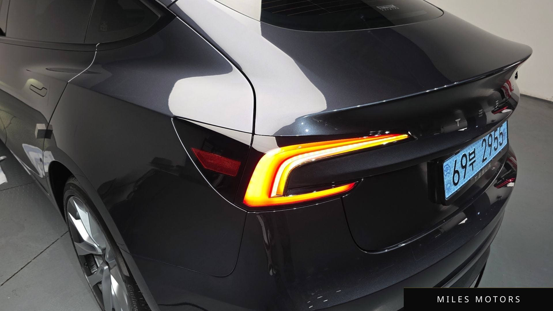 Tesla Model 3 2025 — миниатюра 8