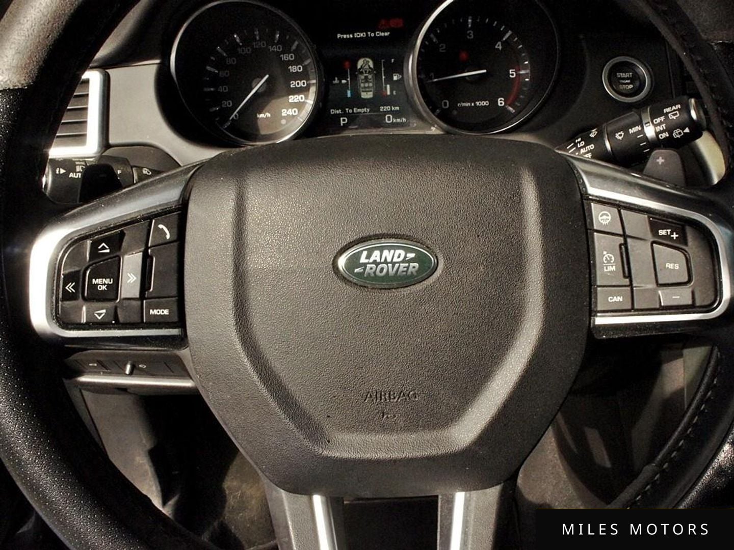 Land Rover Discovery Sport 2016 — миниатюра 8