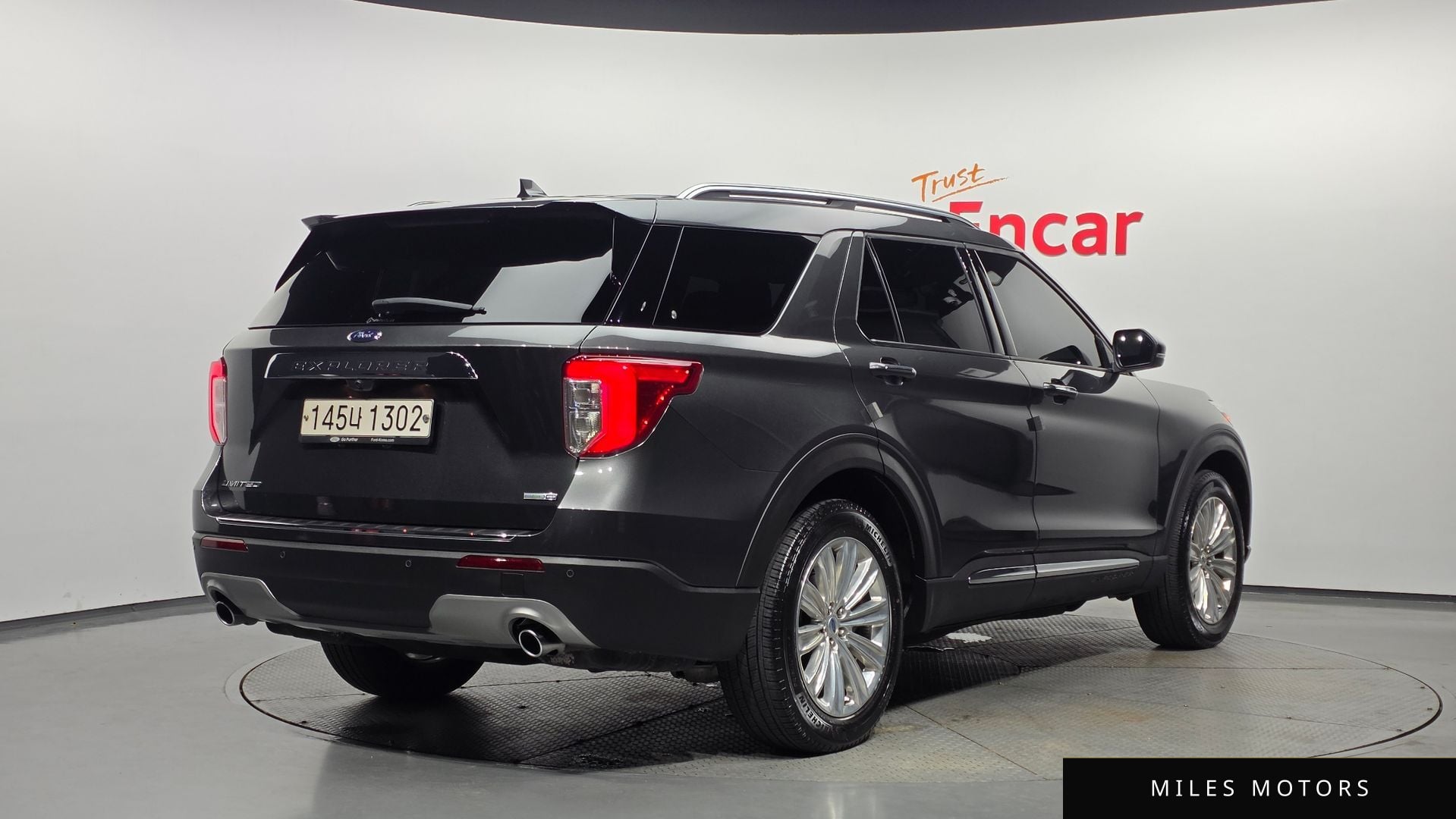 Ford Explorer 2020 — миниатюра 2