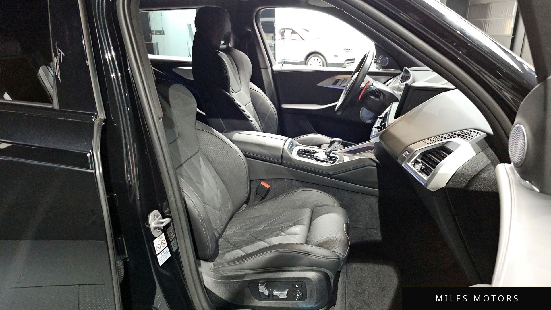 BMW XM (G09) 2024 — миниатюра 12