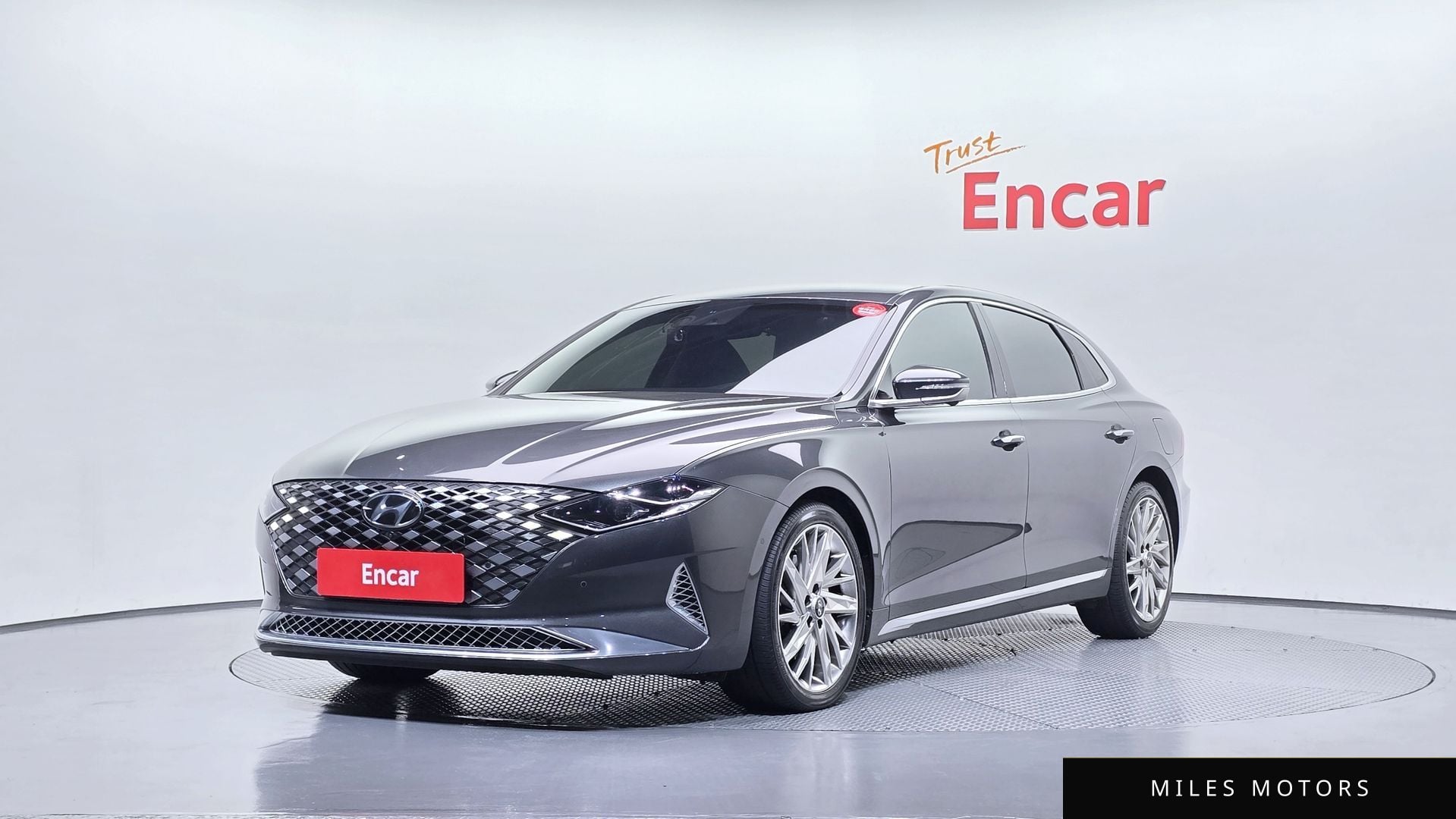 Hyundai Grandeur 2021 — фото 1 из 12
