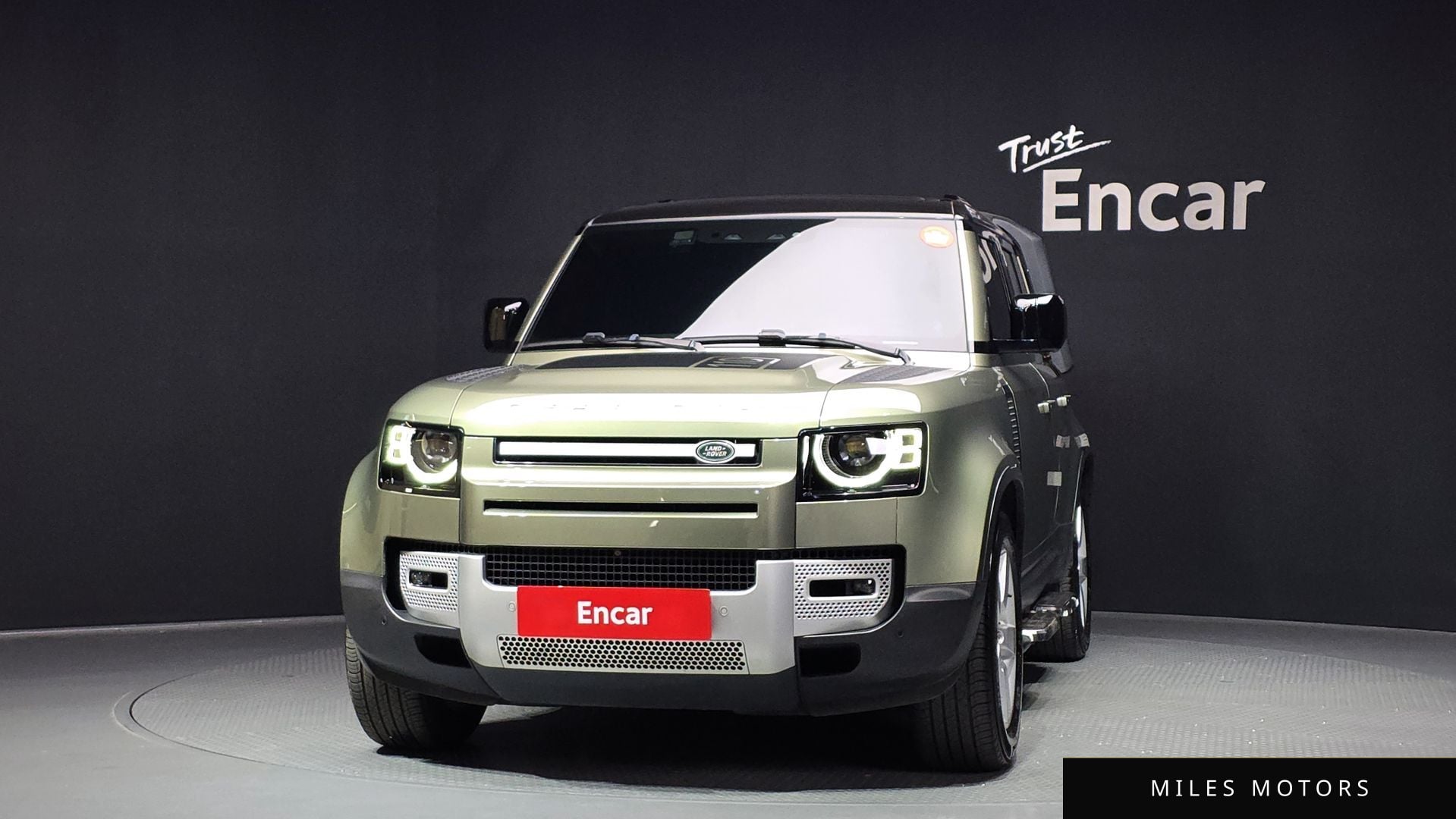 Land Rover Defender 2022 — миниатюра 3