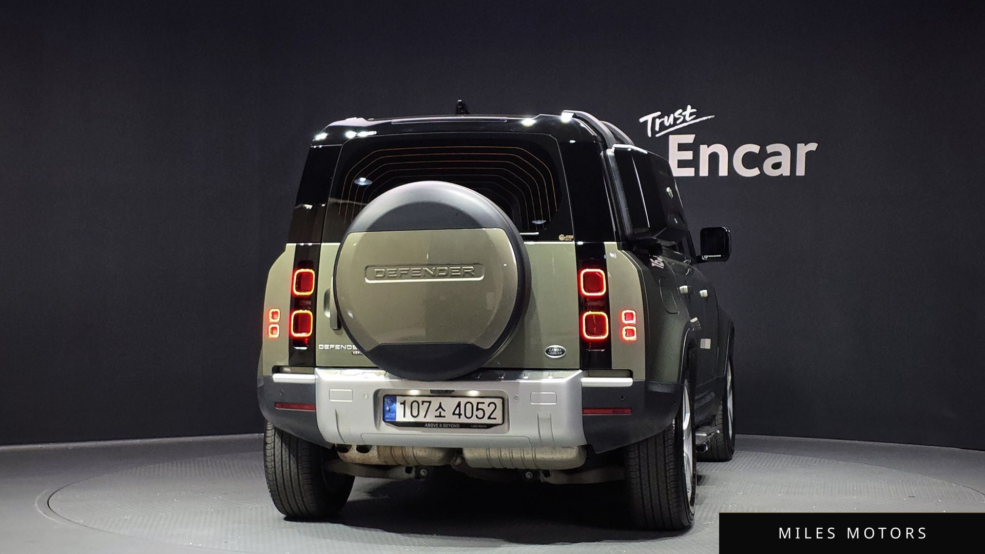 Land Rover Defender 2022 — миниатюра 4