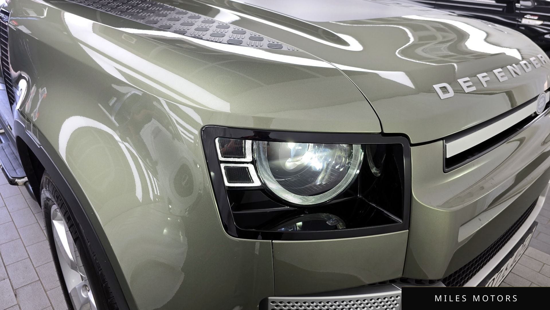 Land Rover Defender 2022 — миниатюра 8