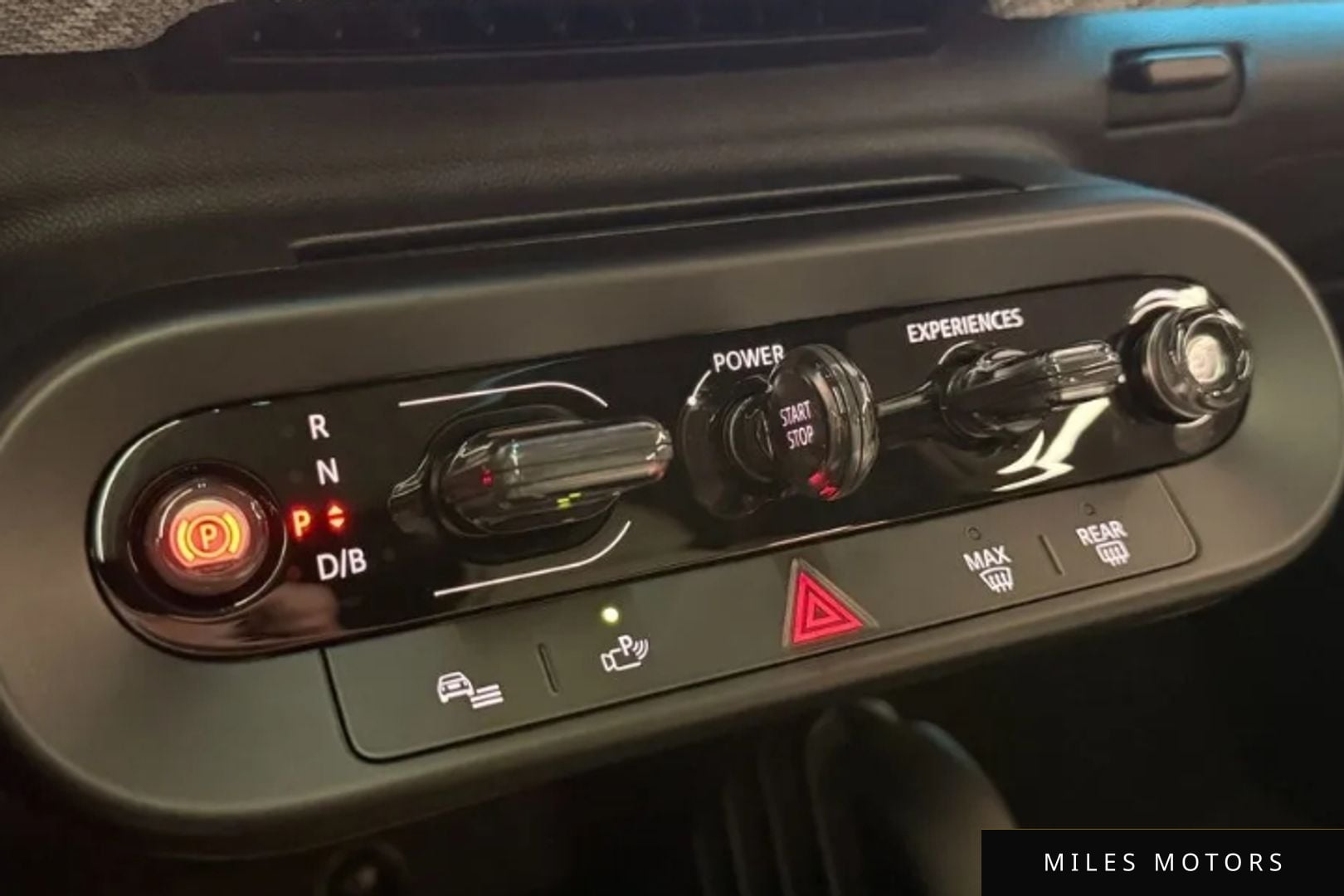 MINI Cooper 2024 — миниатюра 9