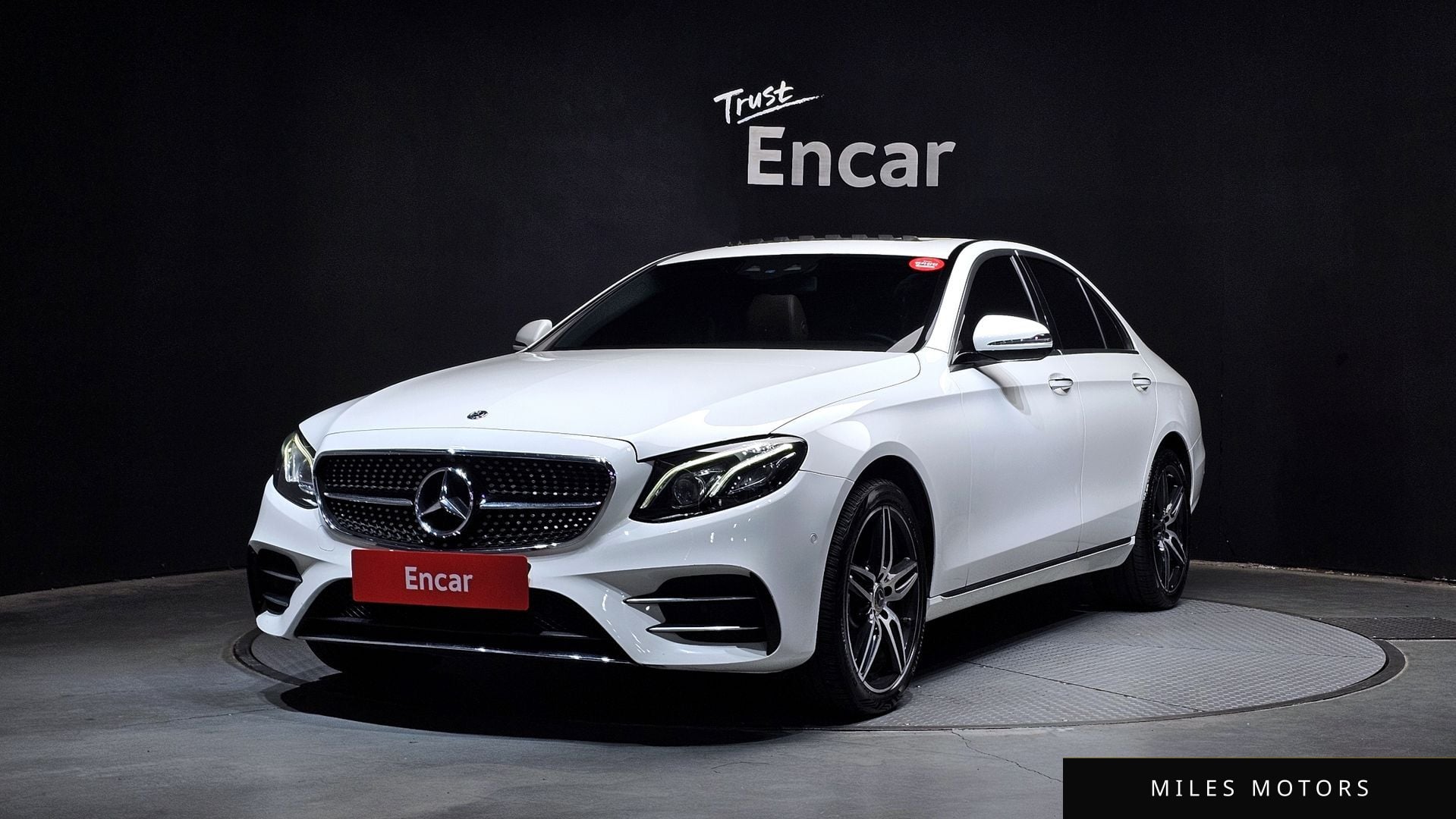 Mercedes-Benz E-Class W213 2018 — фото 1 из 12