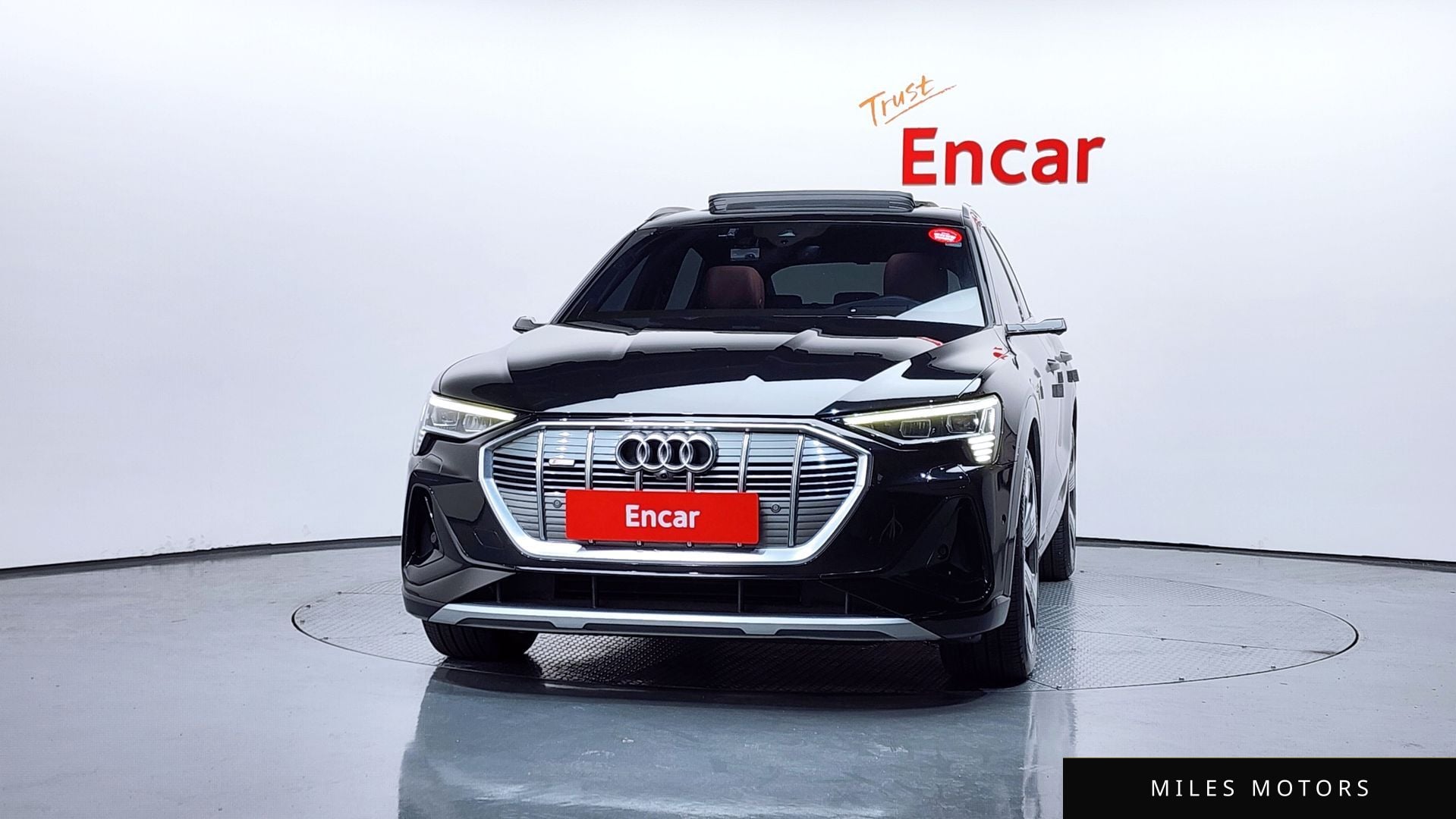 Audi e-tron 2021 — миниатюра 3