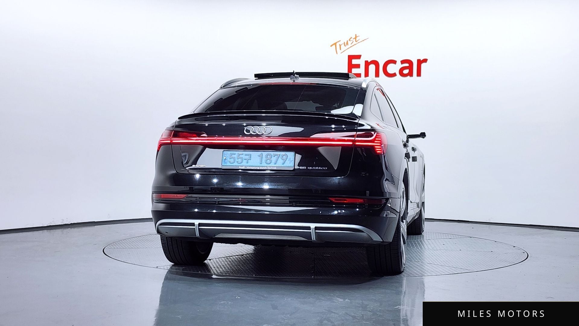 Audi e-tron 2021 — миниатюра 4